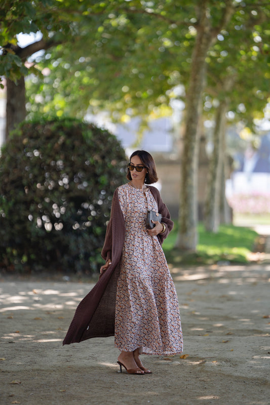 Casaco comprido em malha castanho