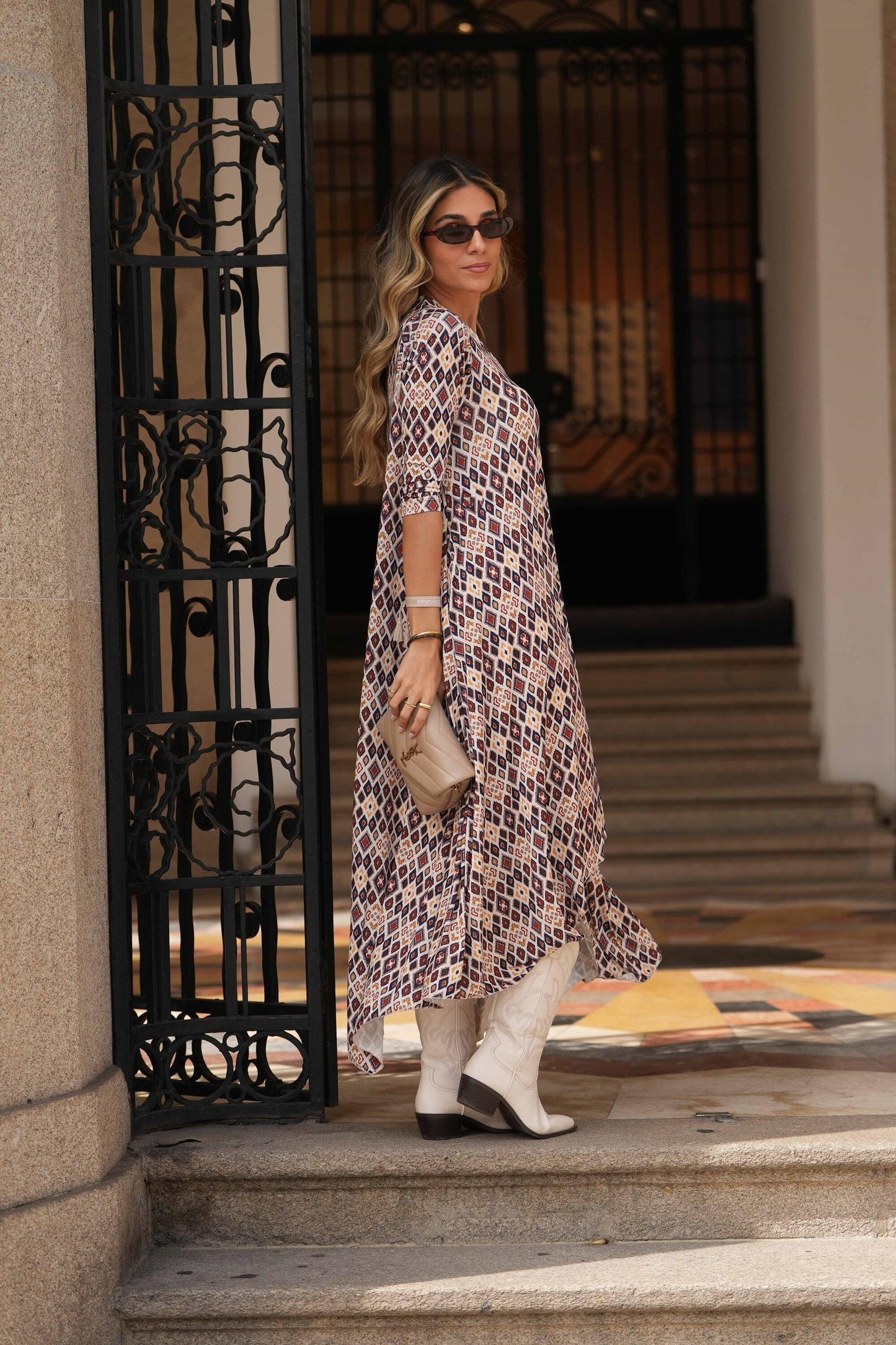 Vestido comprido em malha estampada
