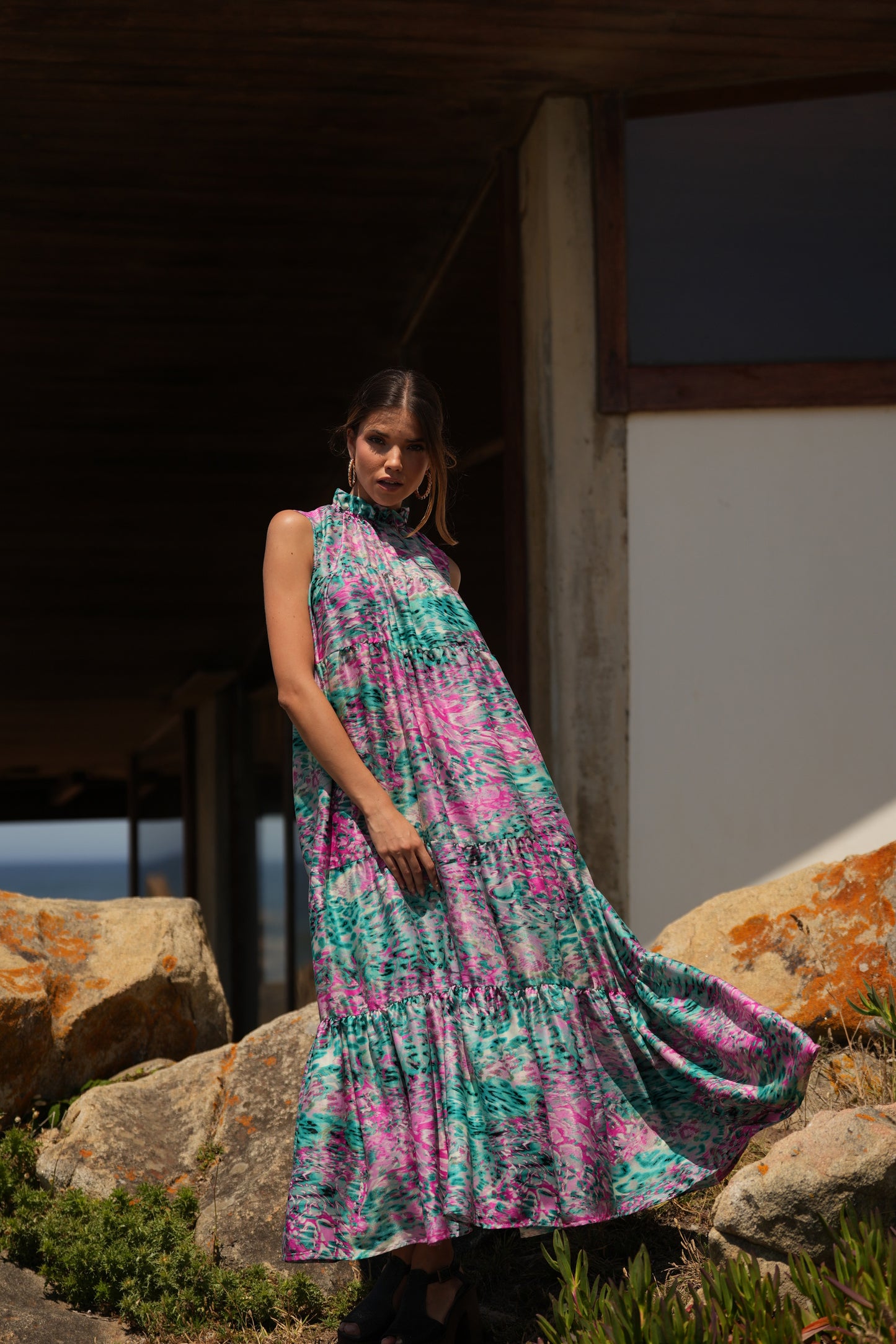 Vestido comprido em seda estampada