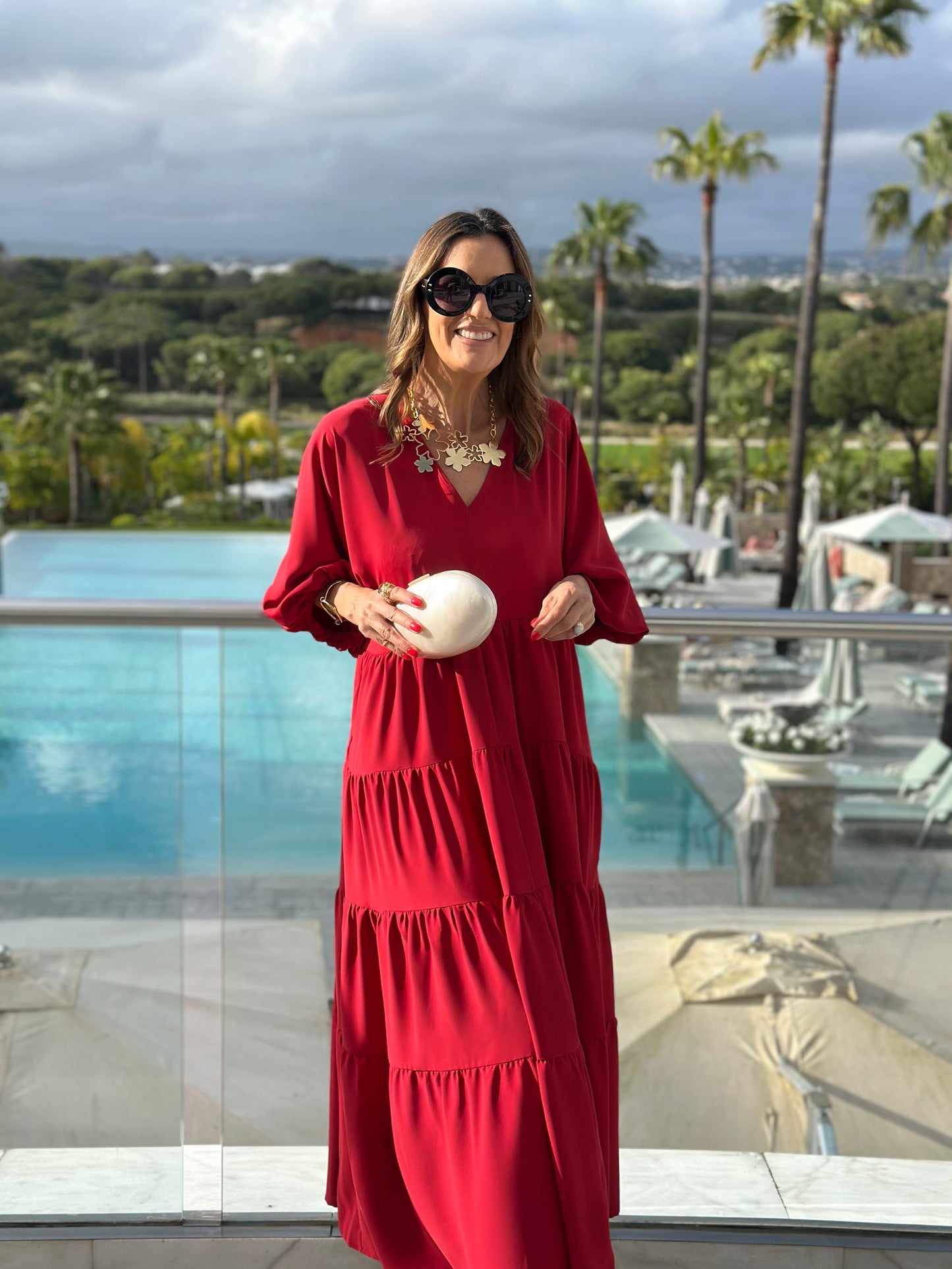 Vestido comprido vermelho com folhos