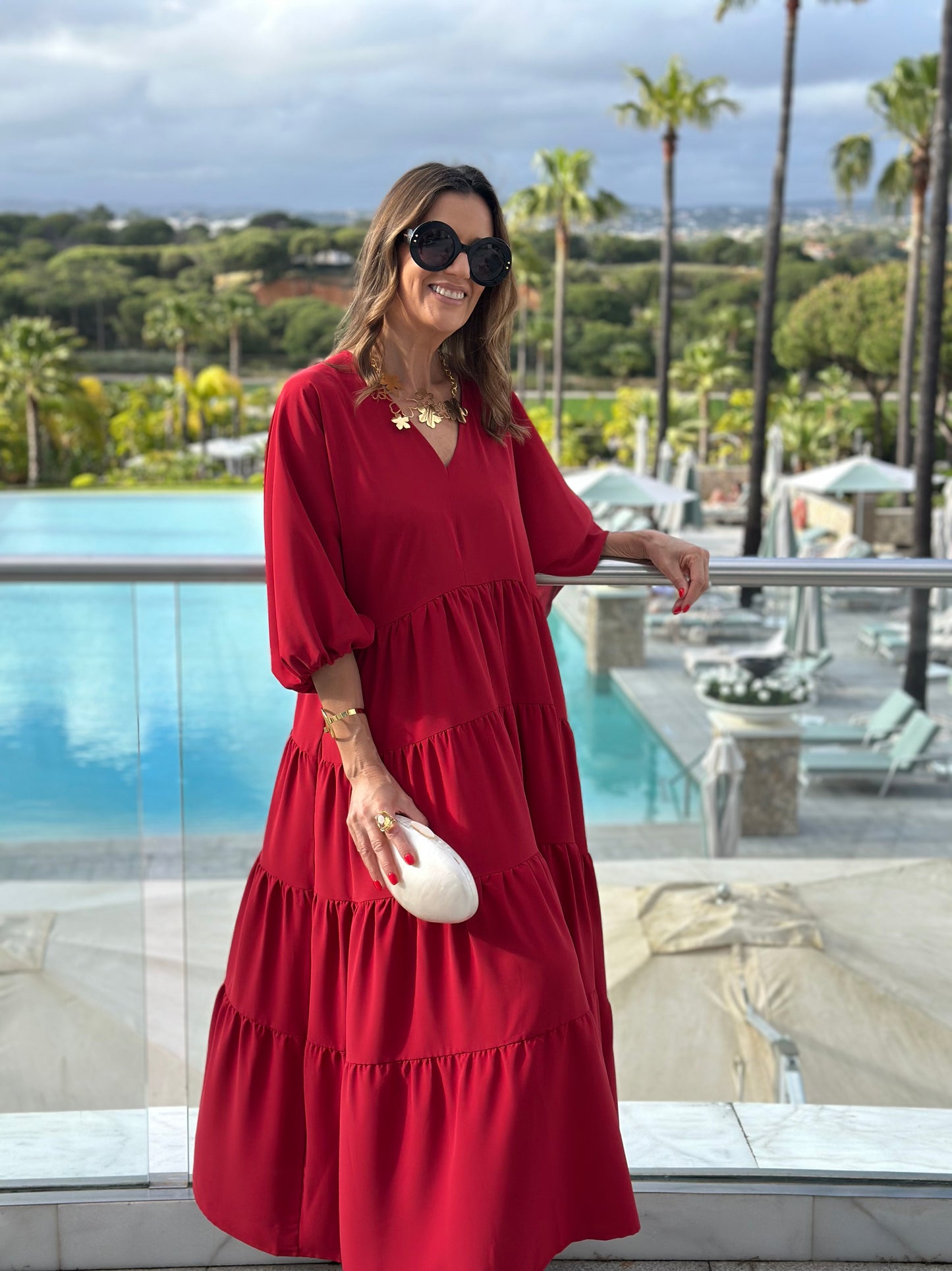 Vestido comprido vermelho com folhos