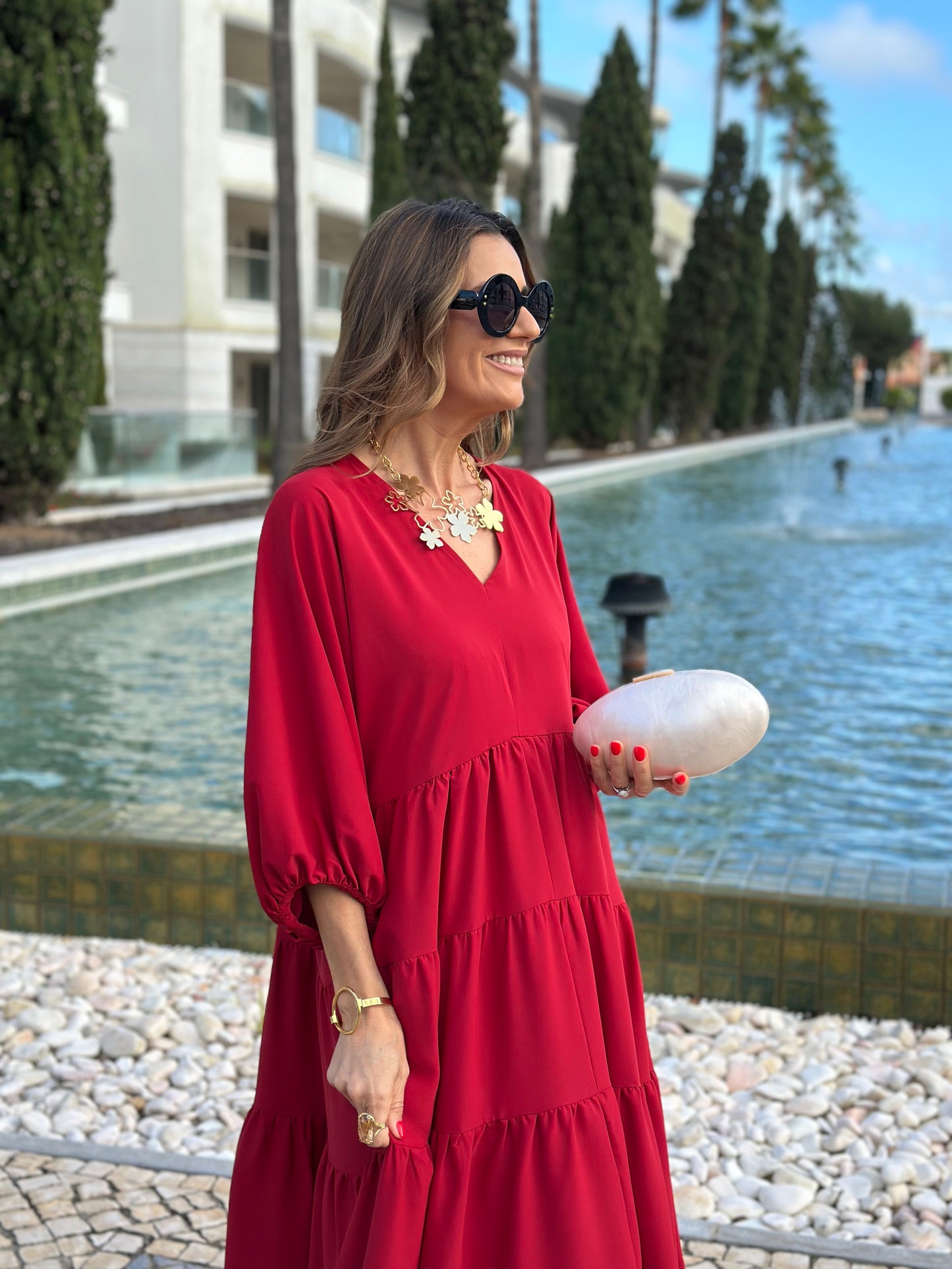 Vestido comprido vermelho com folhos