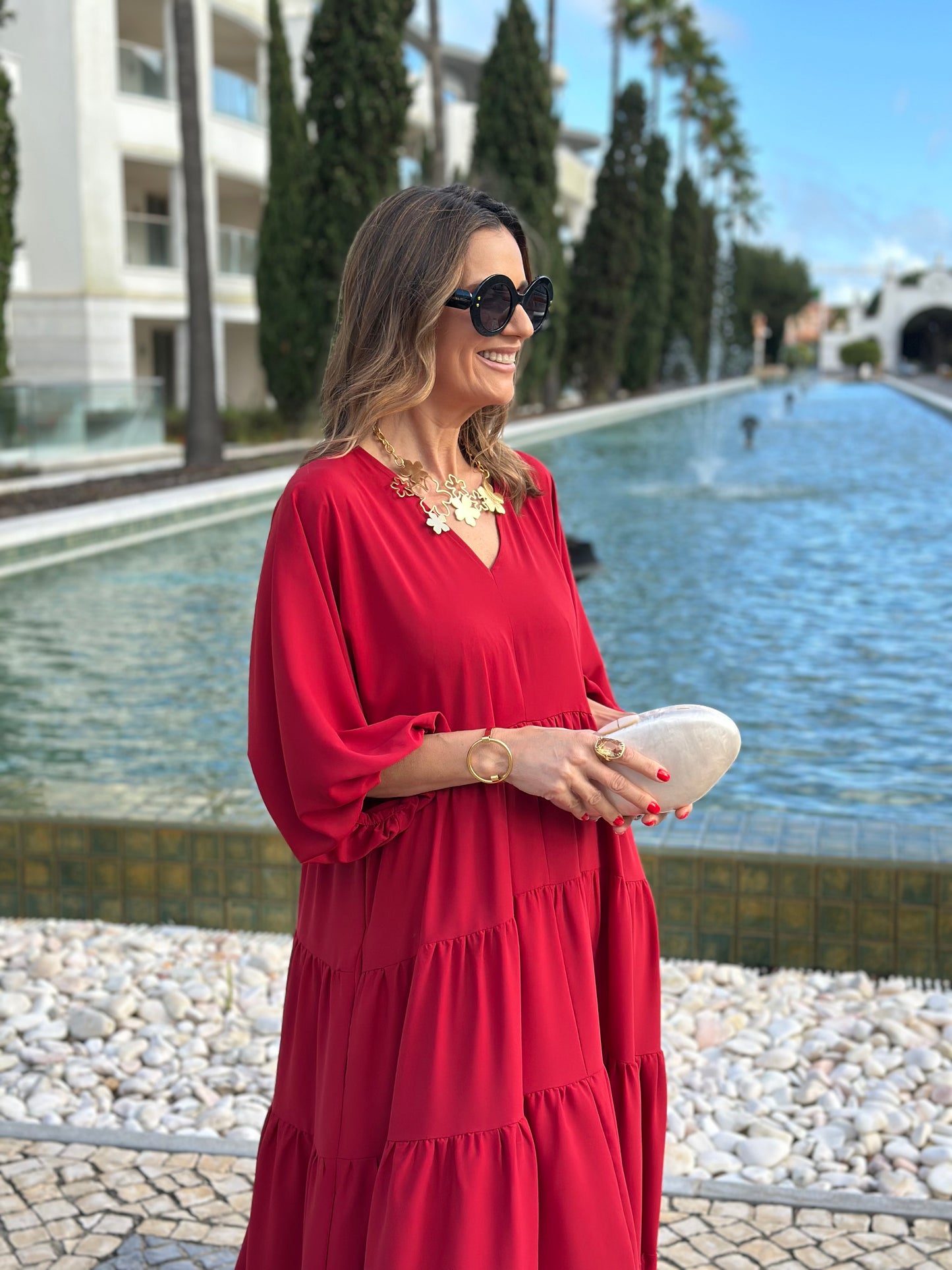 Vestido comprido vermelho com folhos