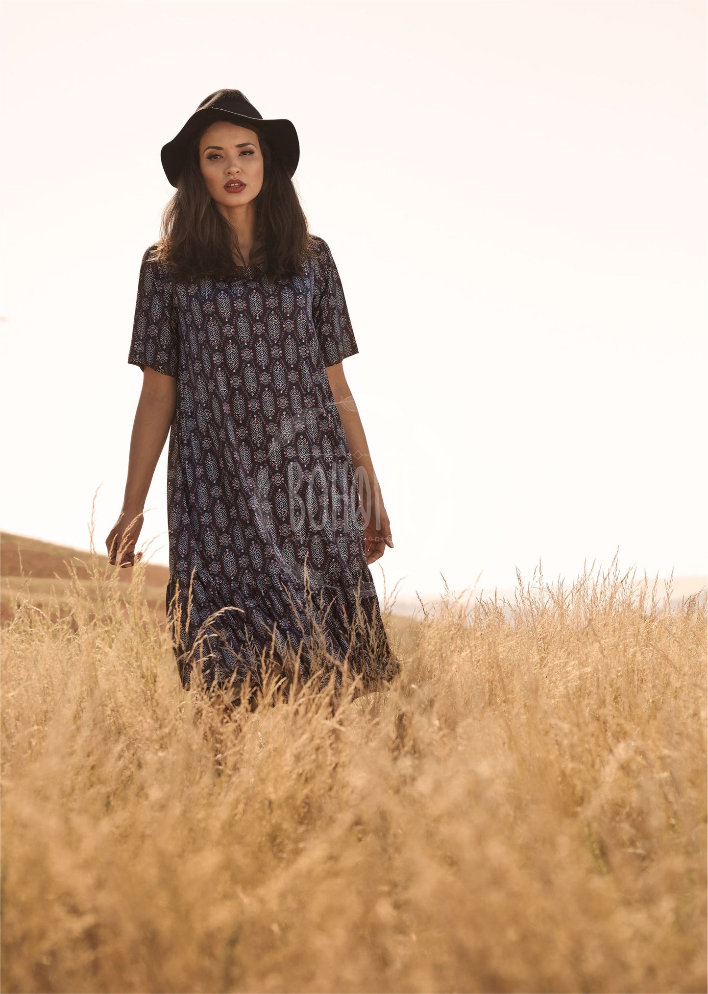 Vestido com folho midi