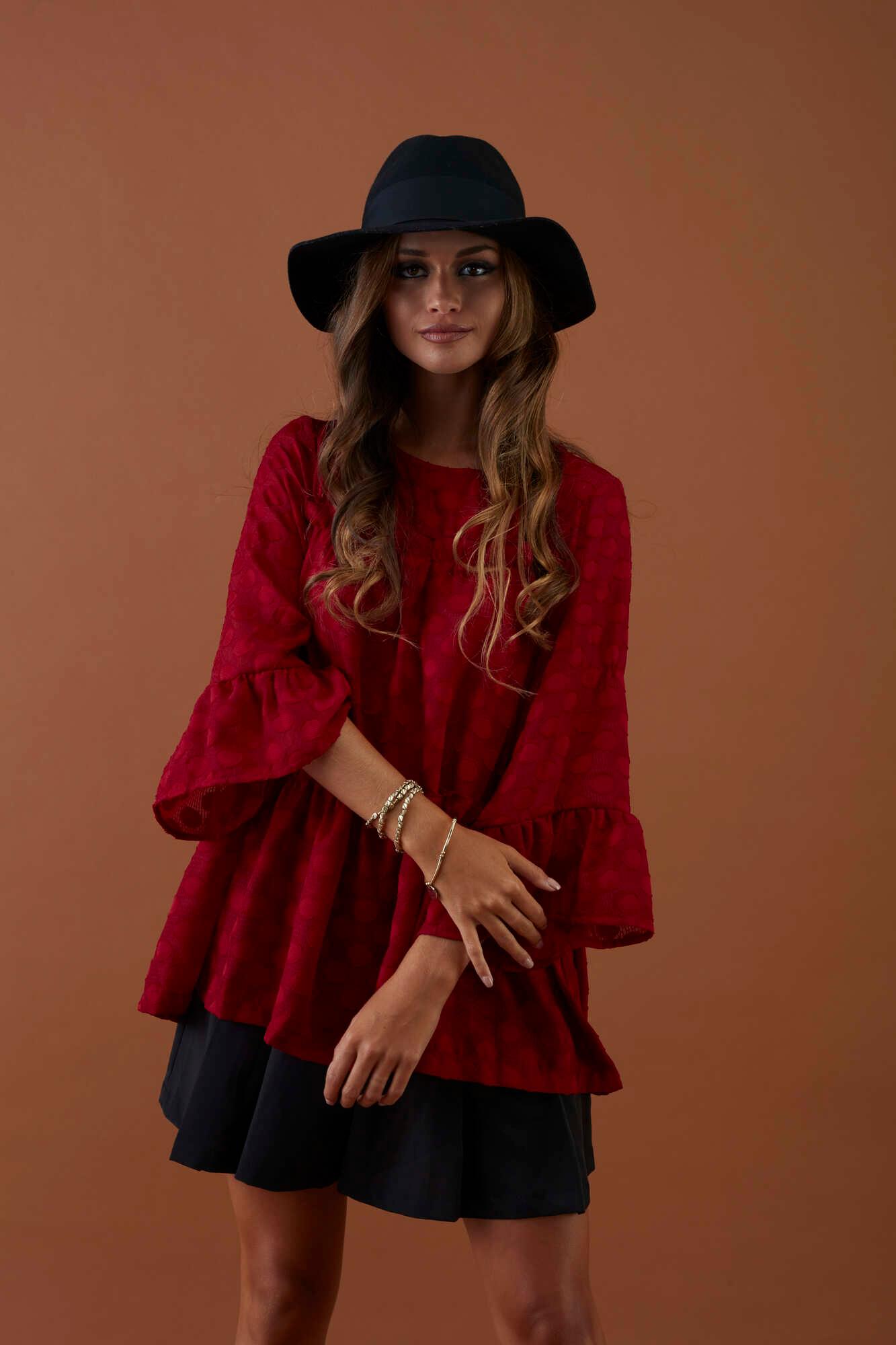 Blusa com folhos
