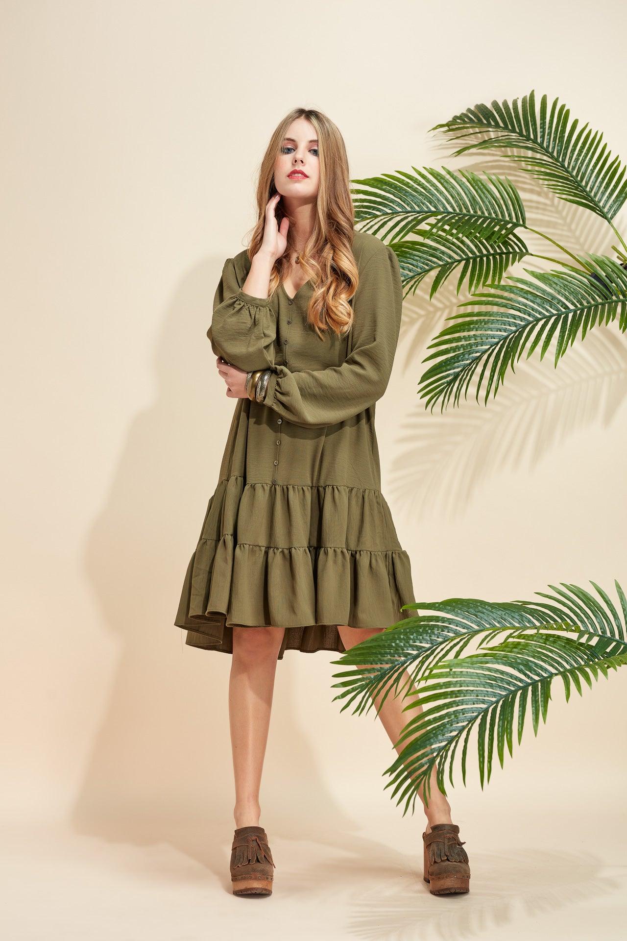 Vestido curto com botões