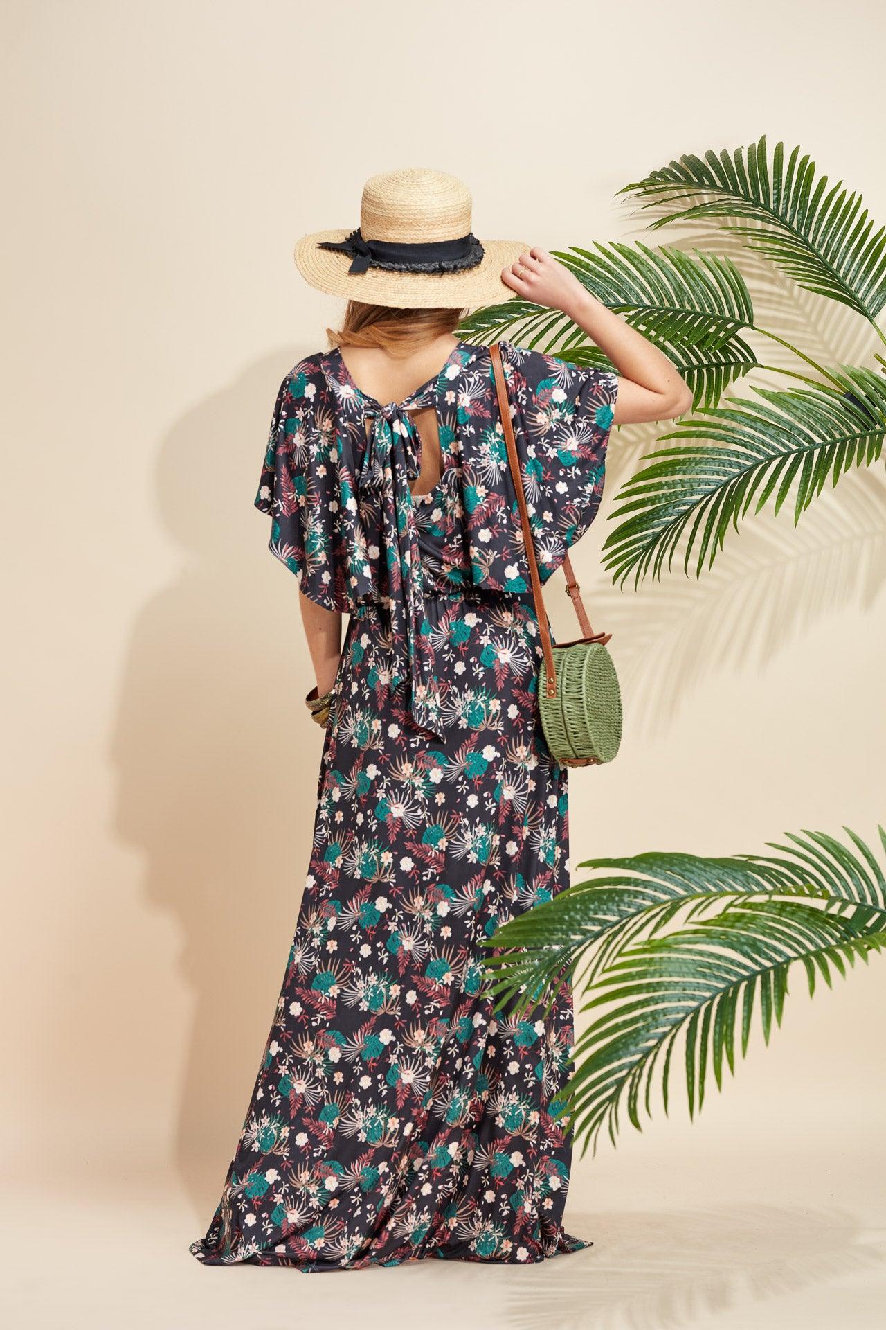 Vestido com laço