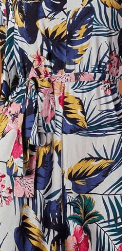Robe avec nœuds sur la manche