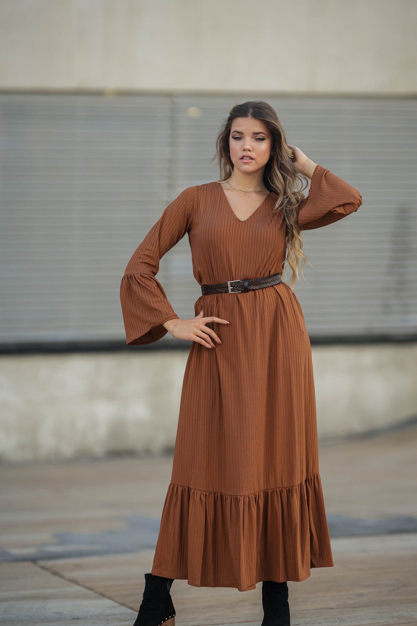 Vestido com folho