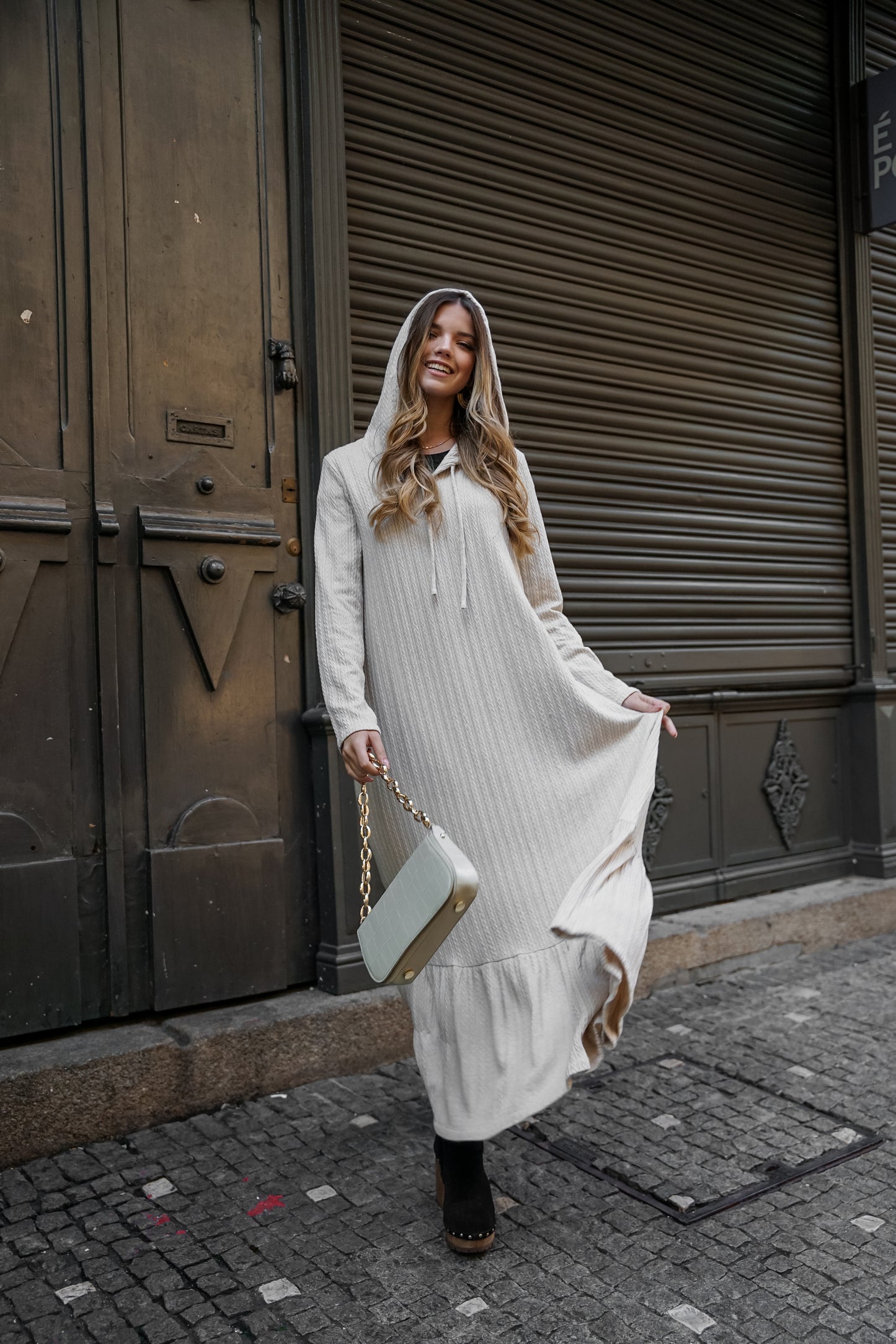 Vestido comprido em malha quente