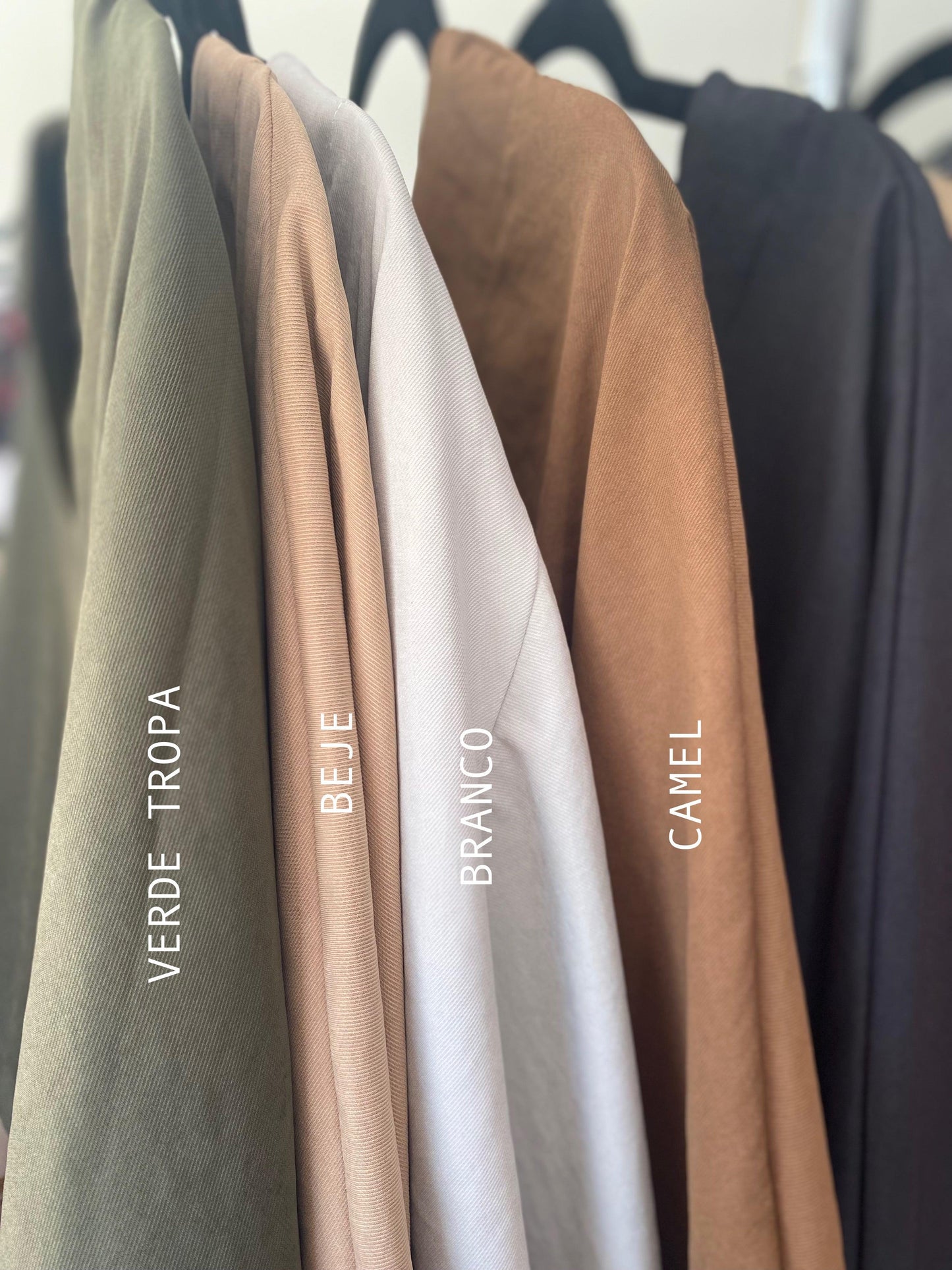 Blusa curta