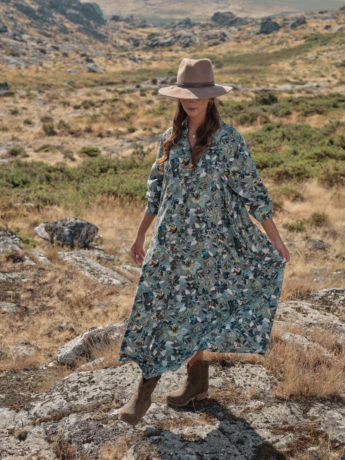 Vestido camiseiro com estampado floral