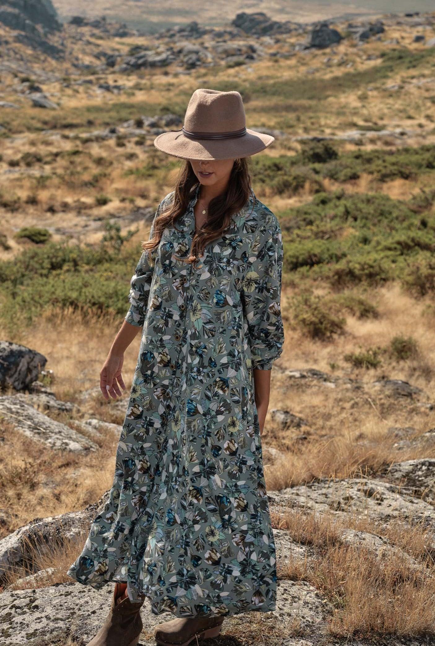 Vestido camiseiro com estampado floral