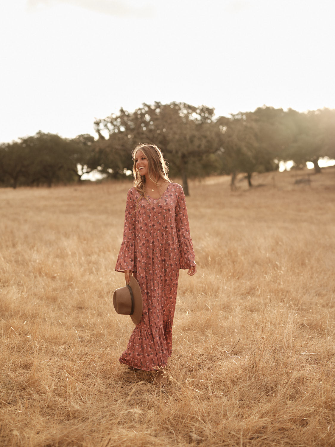 Vestido comprido em malha floral