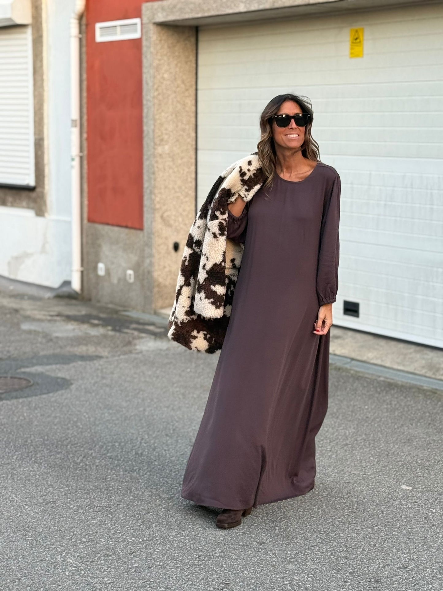 Long brown viscose dress