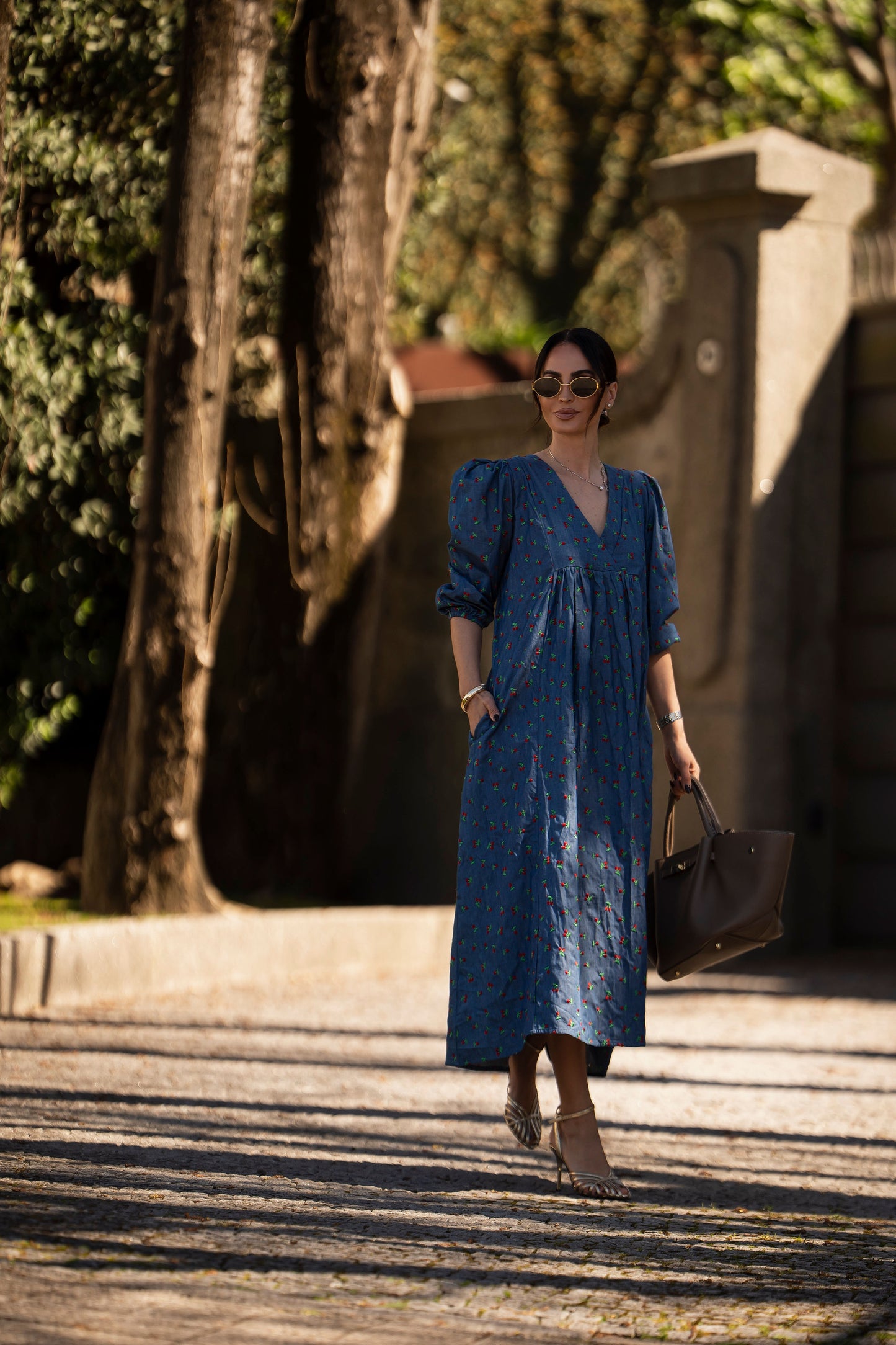 Vestido midi em ganga