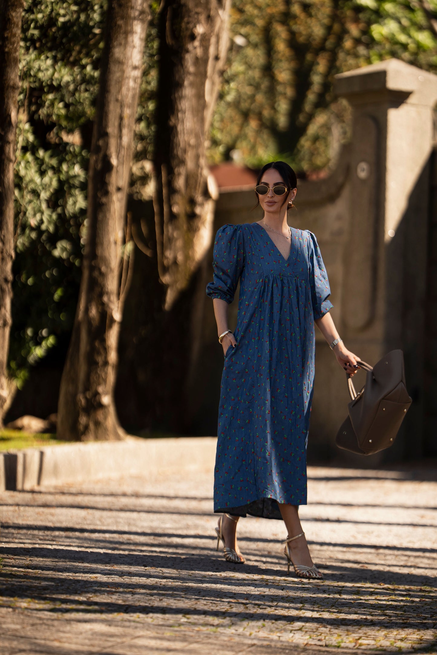 Vestido midi em ganga