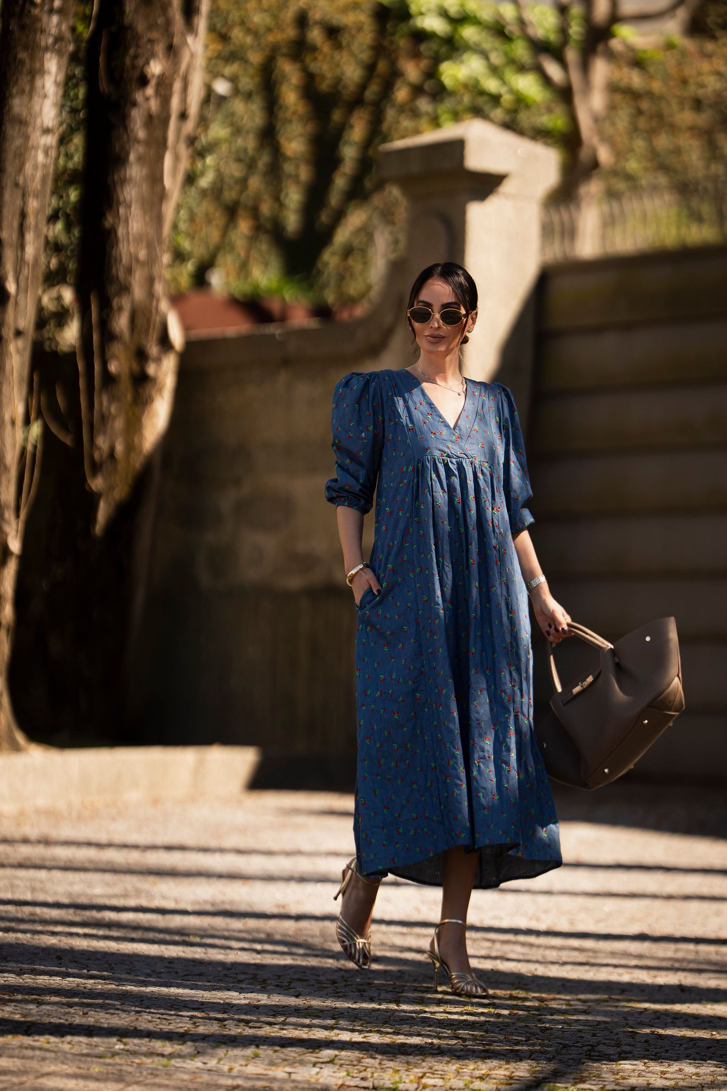 Vestido midi em ganga