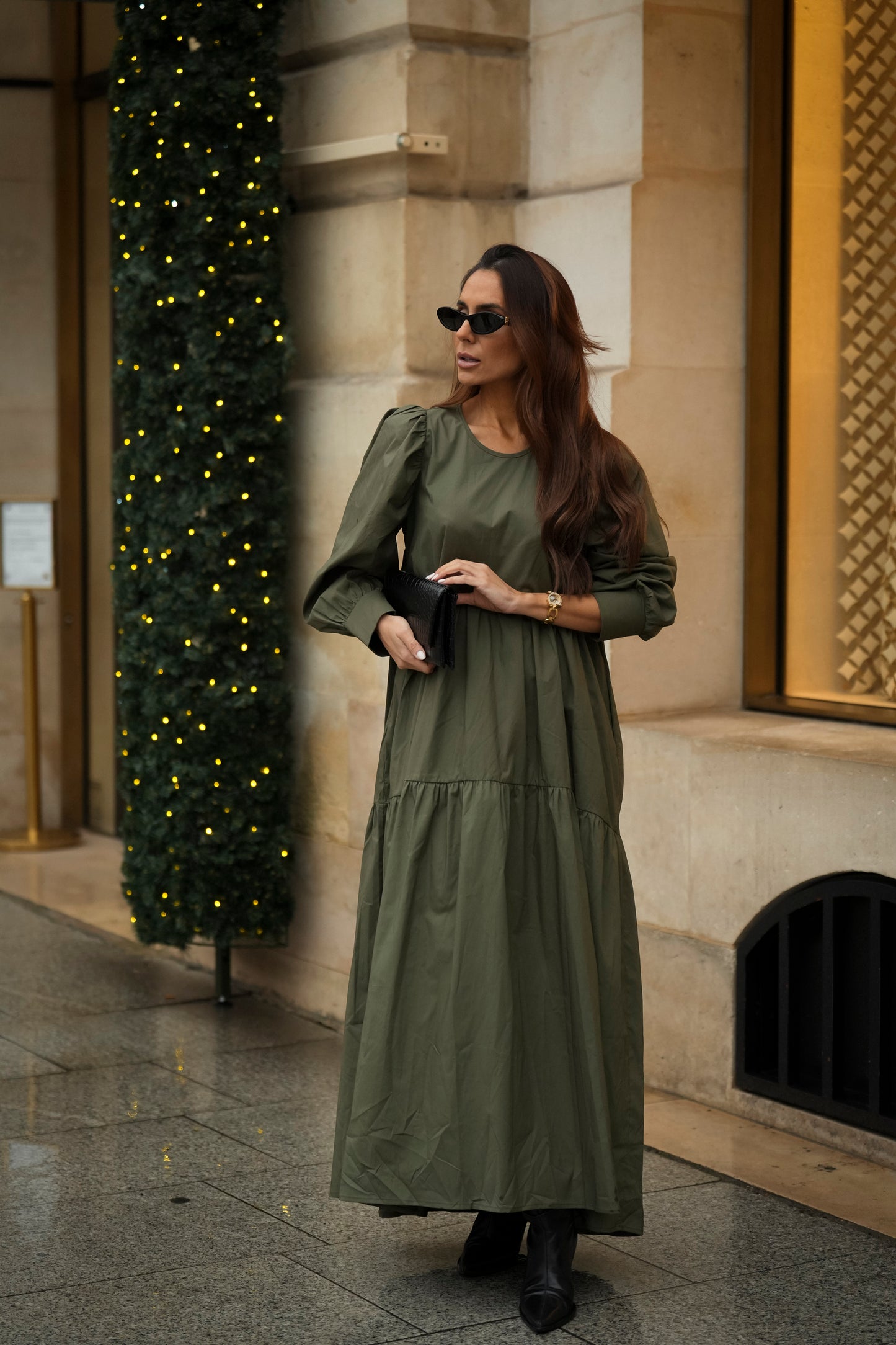 Vestido comprido com folho em verde