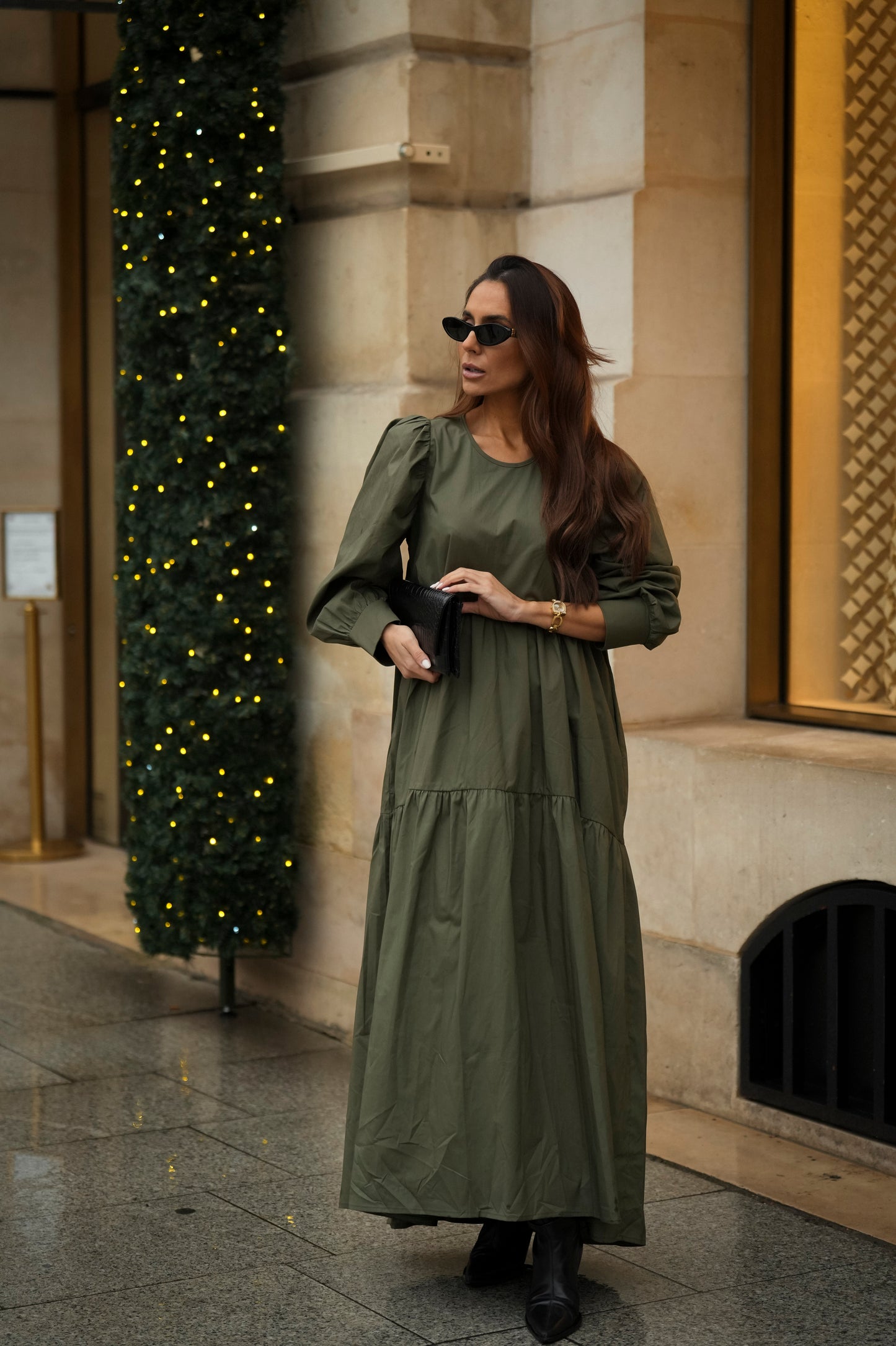 Vestido comprido com folho em verde