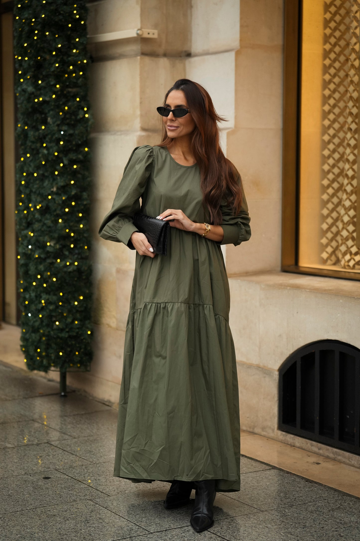 Vestido comprido com folho em verde