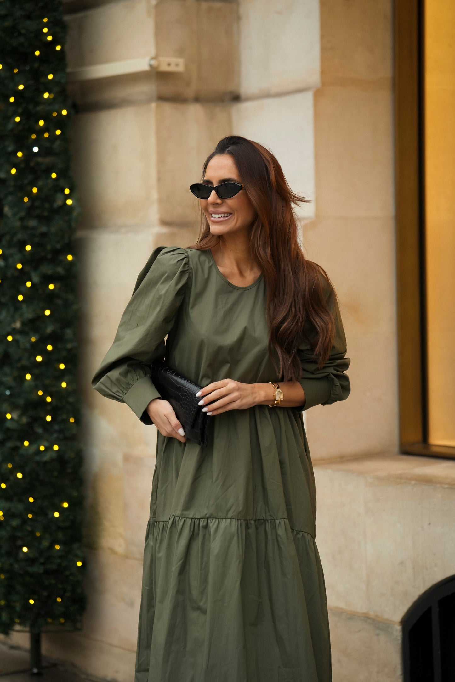 Vestido comprido com folho em verde