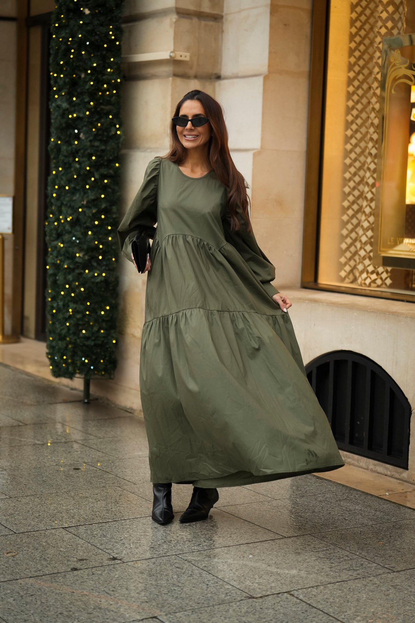 Vestido comprido com folho em verde