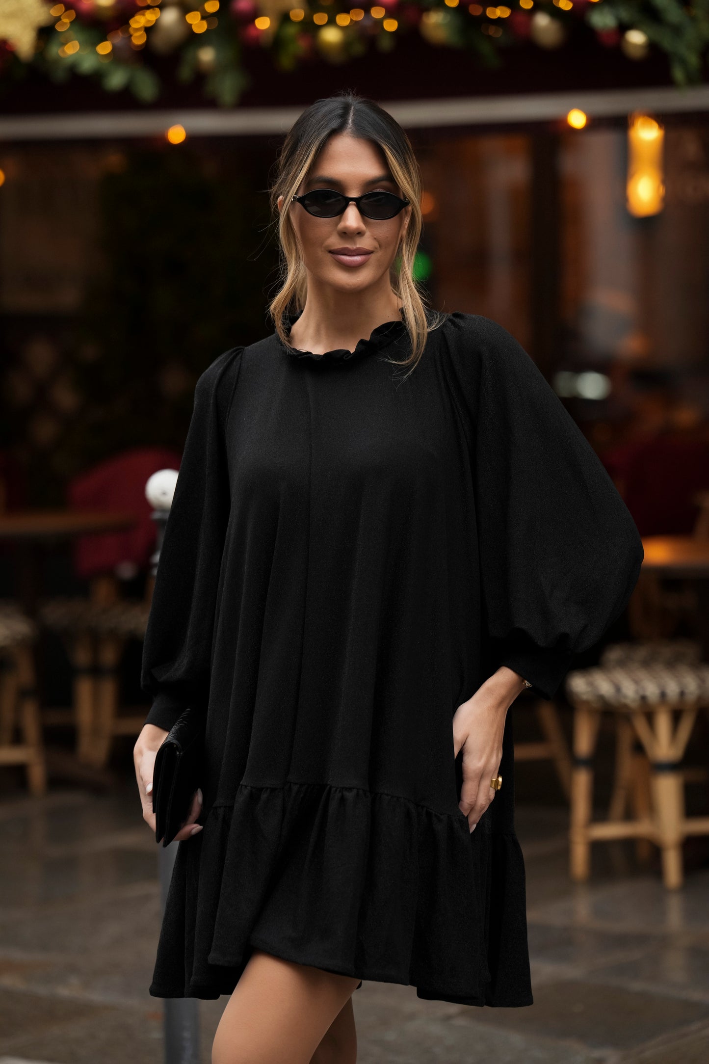 Short dress with printed knit