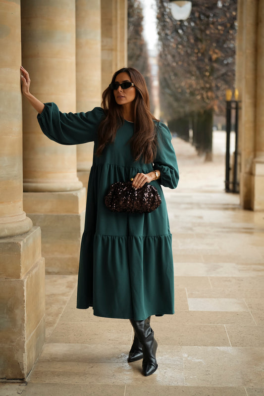 Vestido comprido com folhos em verde