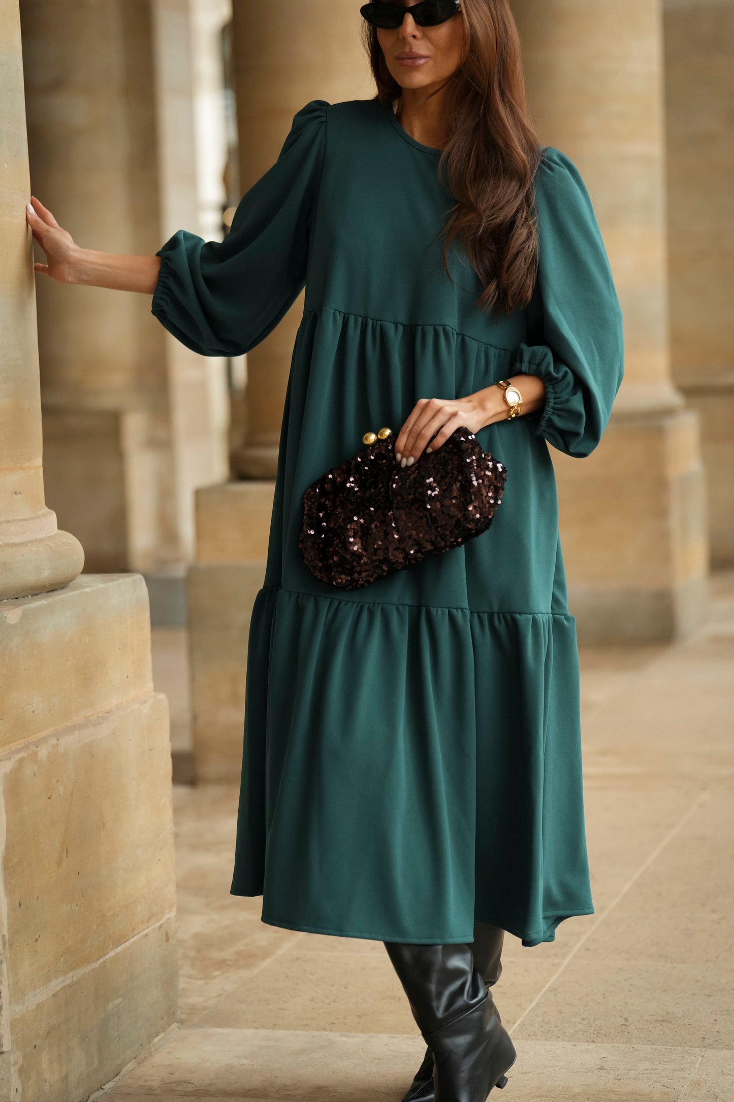 Vestido comprido com folhos em verde