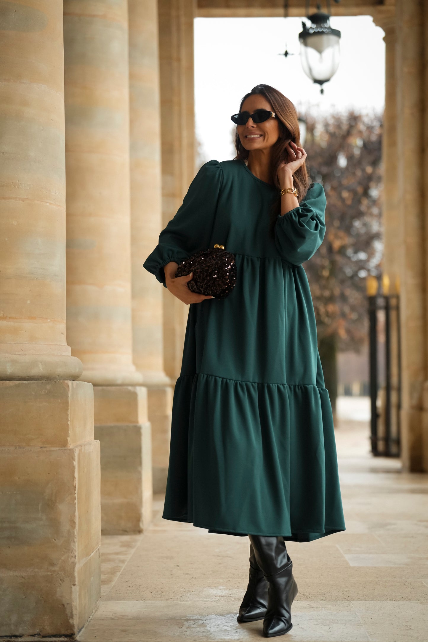 Vestido comprido com folhos em verde