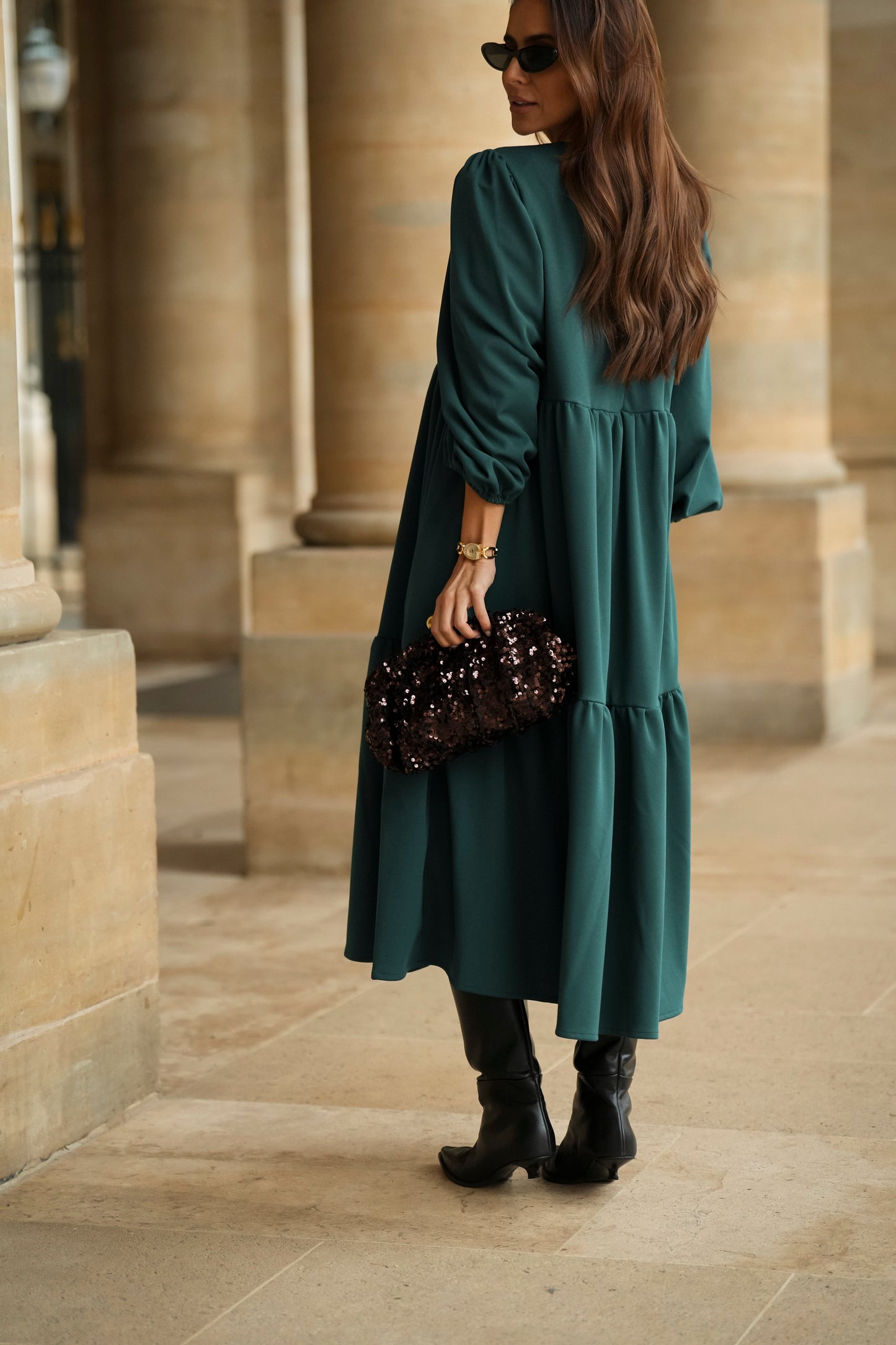 Vestido comprido com folhos em verde