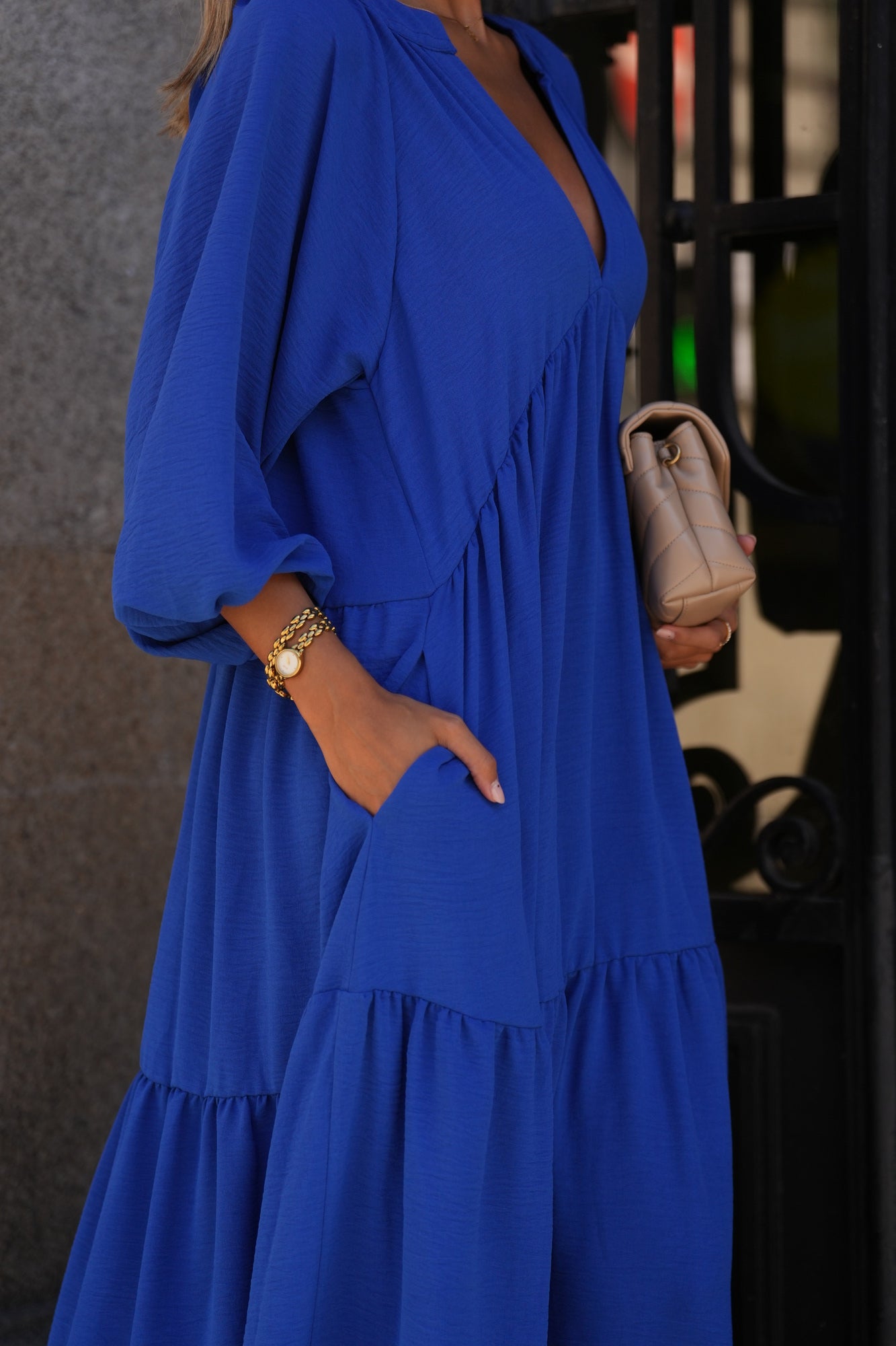 Long blue dress