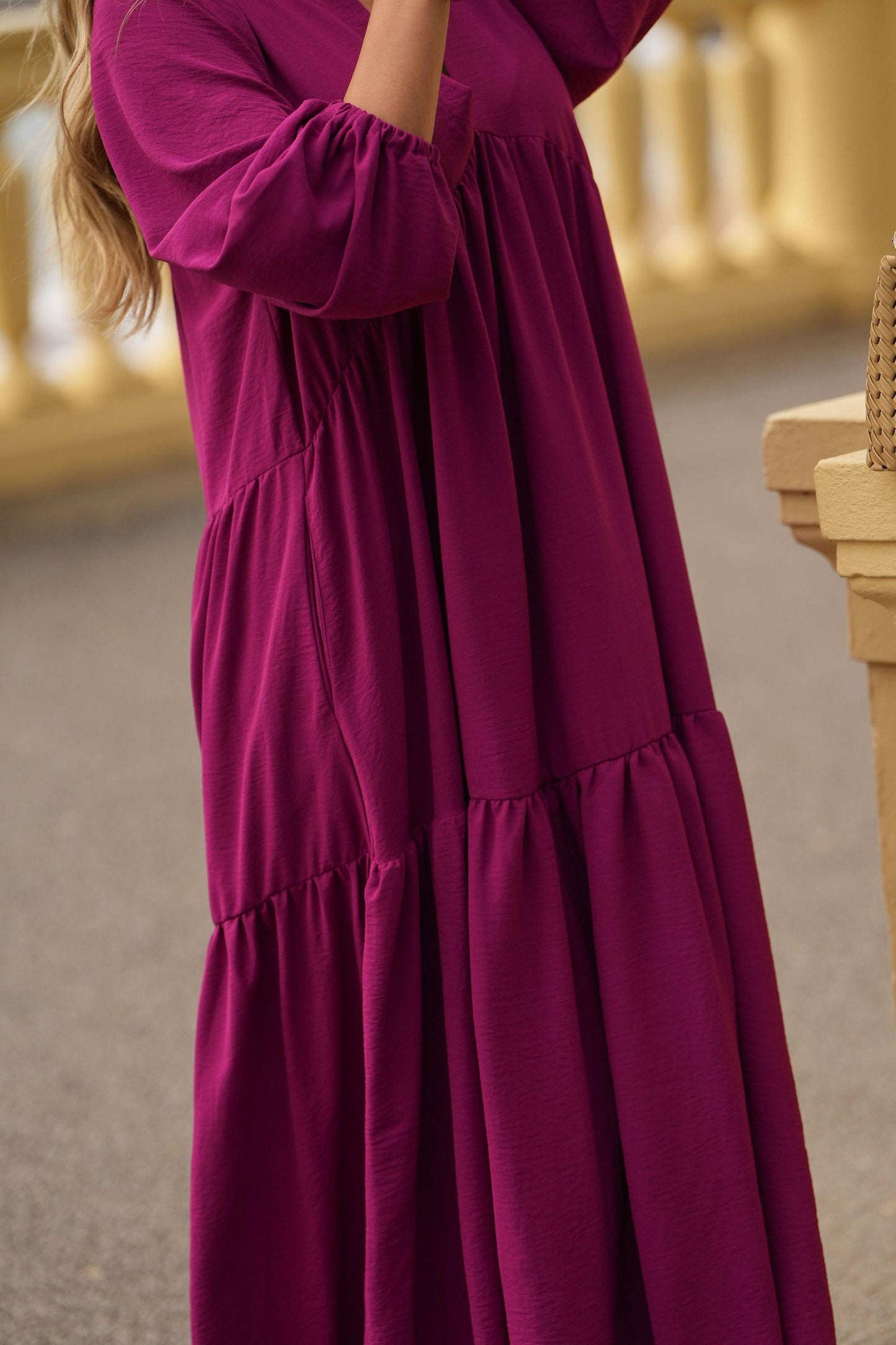Vestido comprido com folho