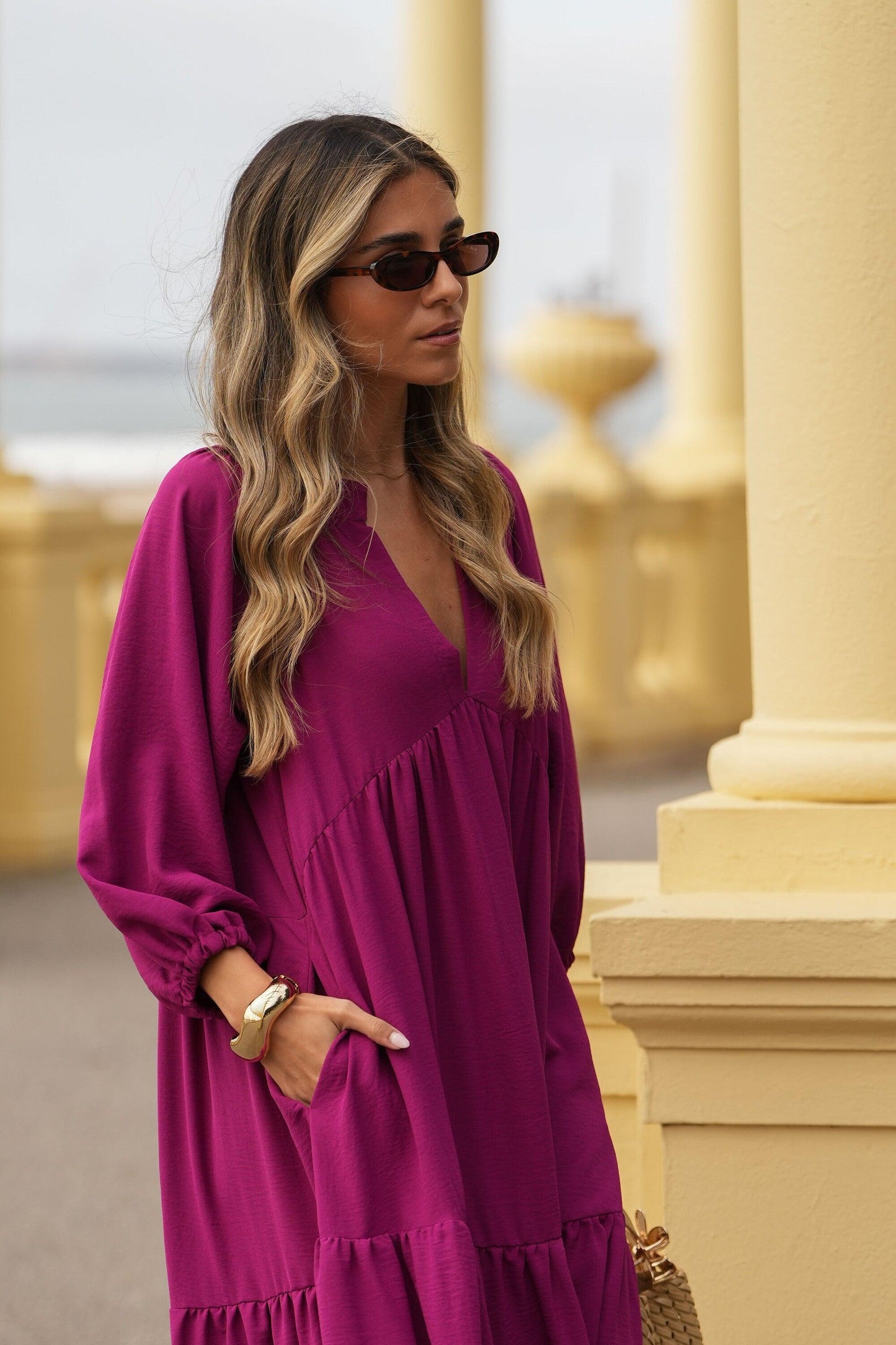 Vestido comprido com folho