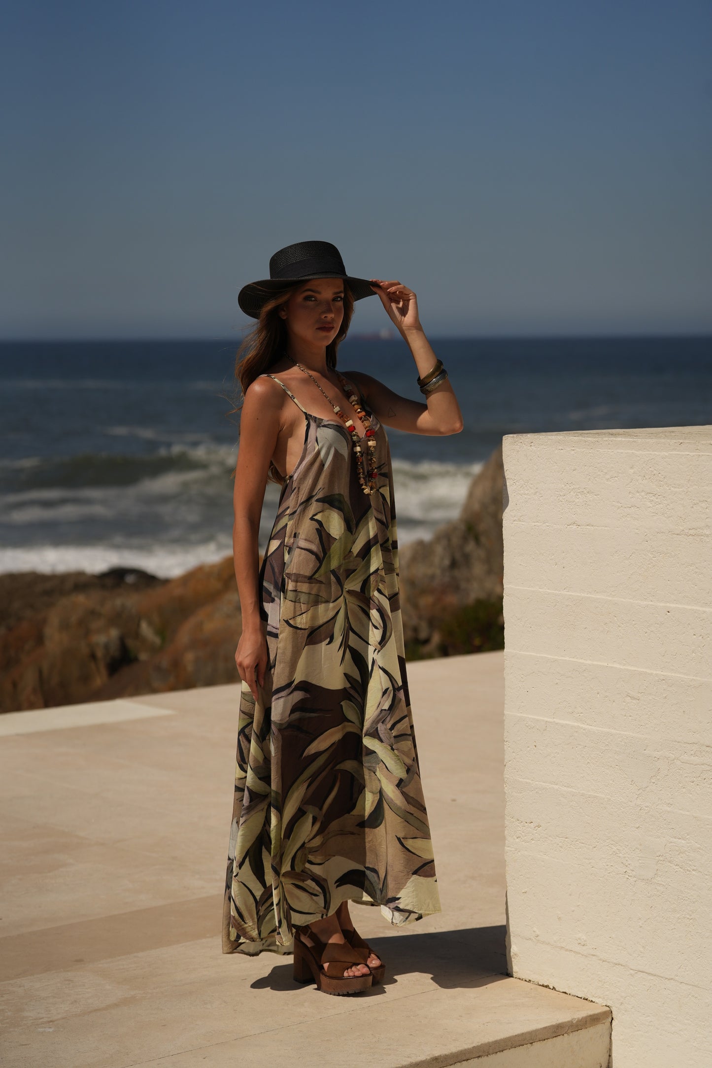 Vestido de alças comprido estampado