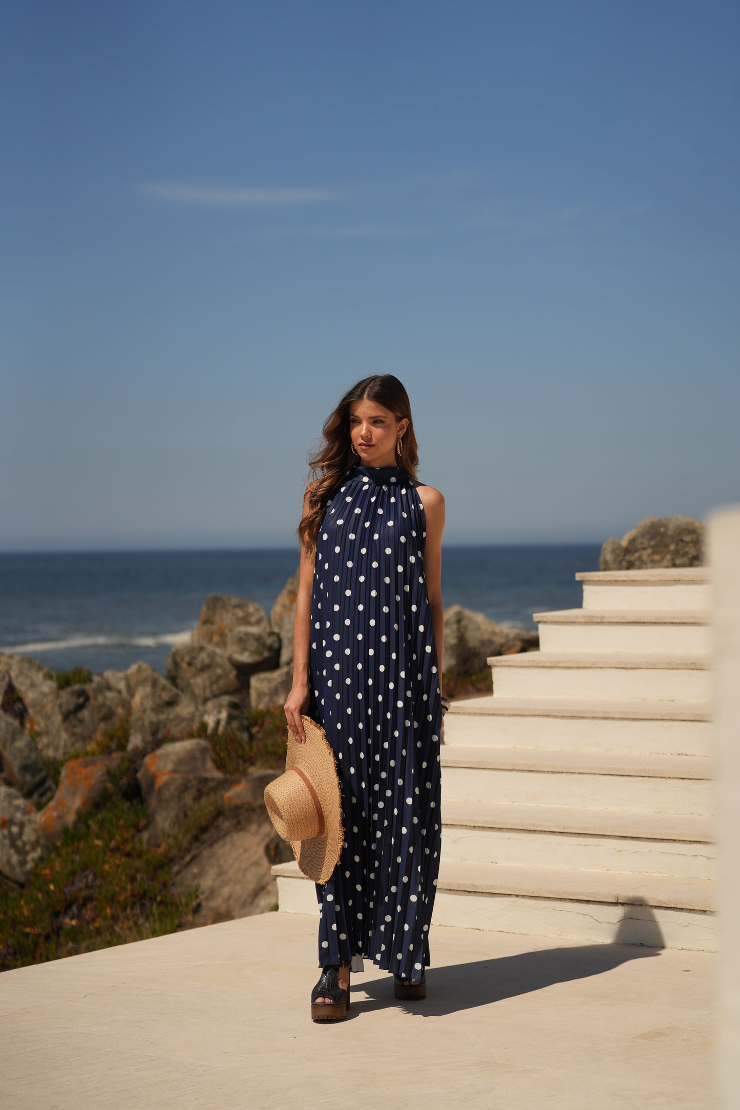 Vestido plisado estampado de lunares