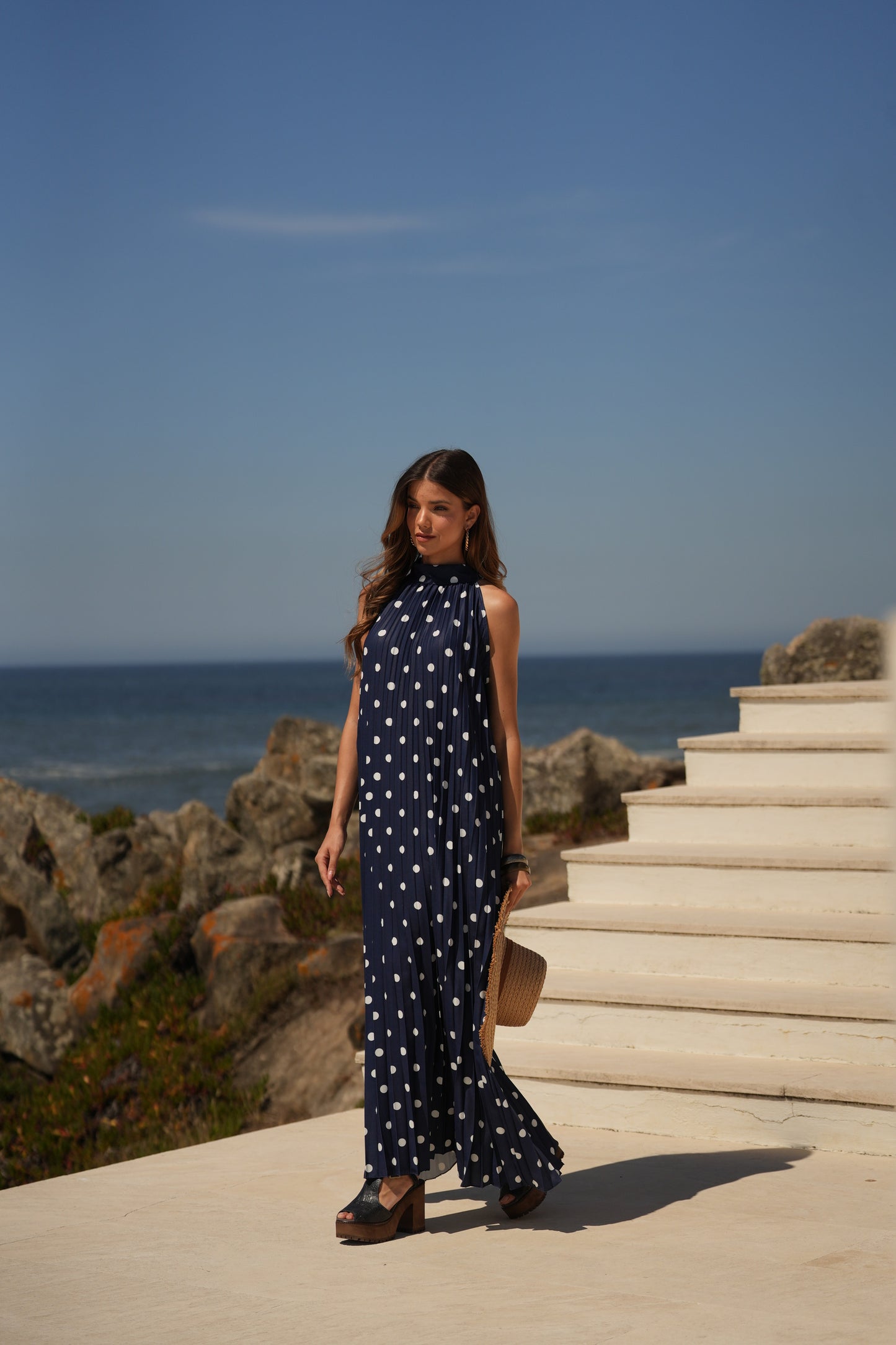 Vestido plisado estampado de lunares