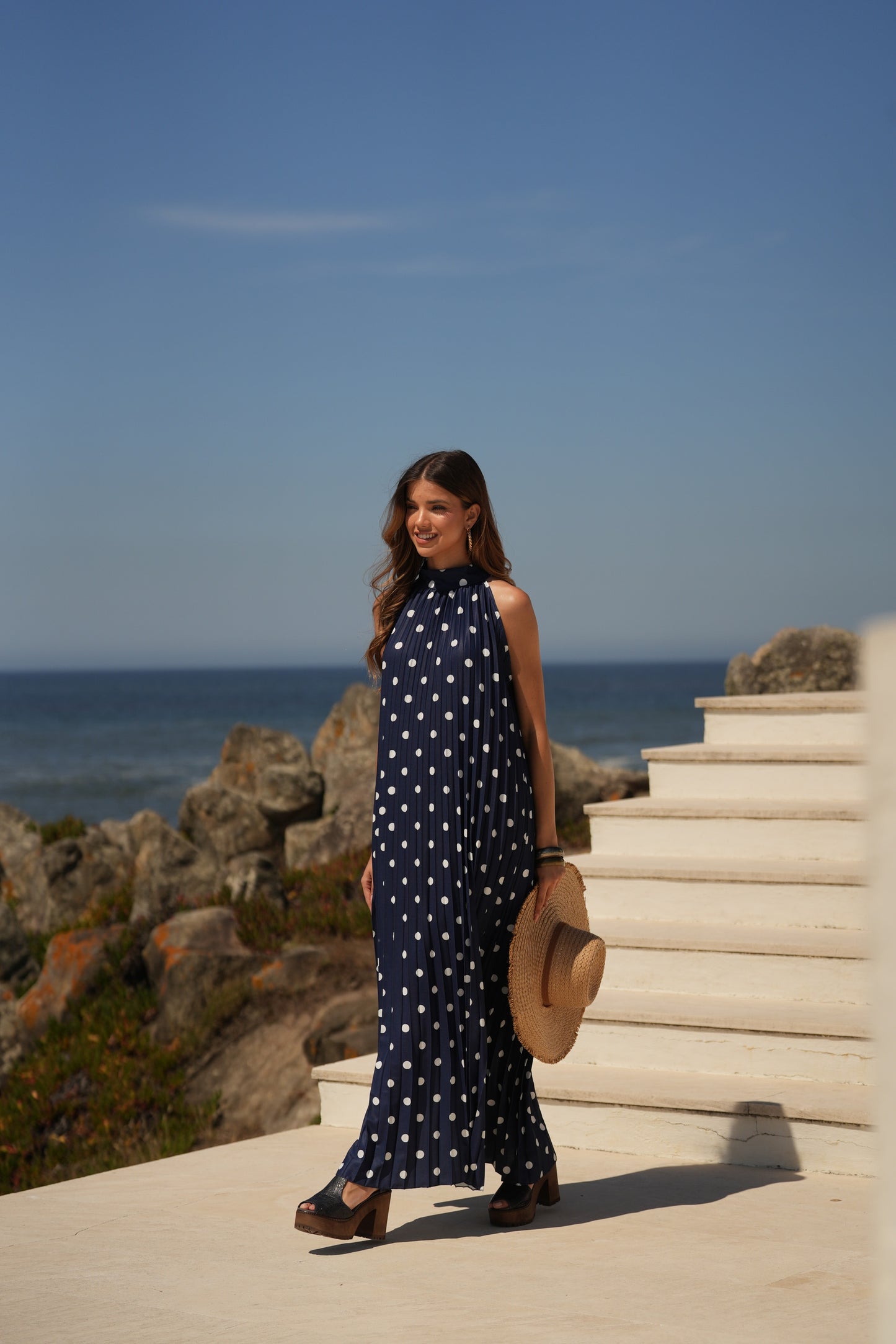 Vestido plisado estampado de lunares
