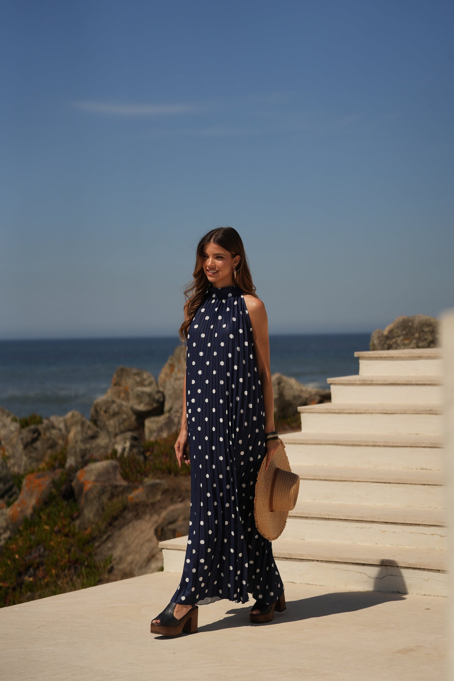 Vestido plisado estampado de lunares