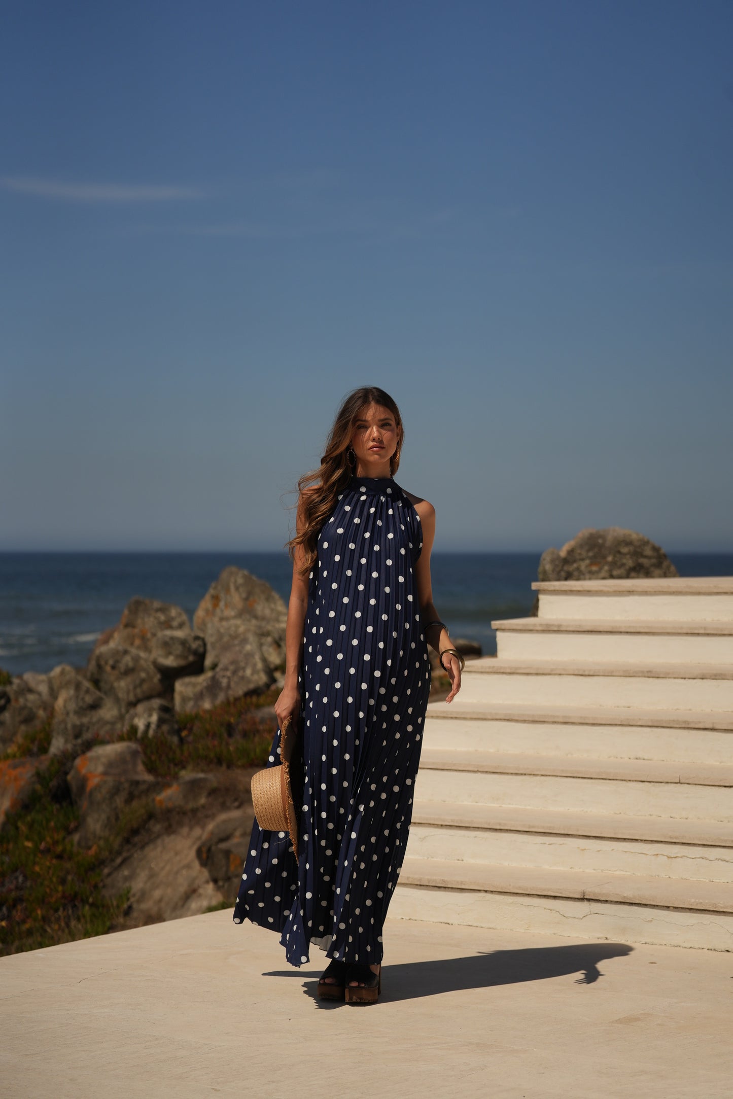 Vestido plisado estampado de lunares