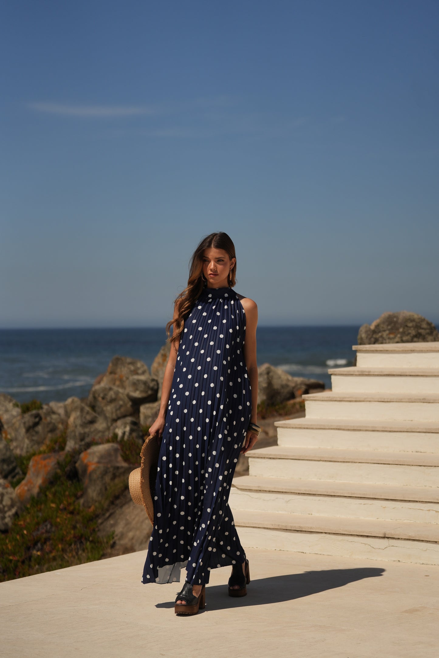 Vestido plisado estampado de lunares