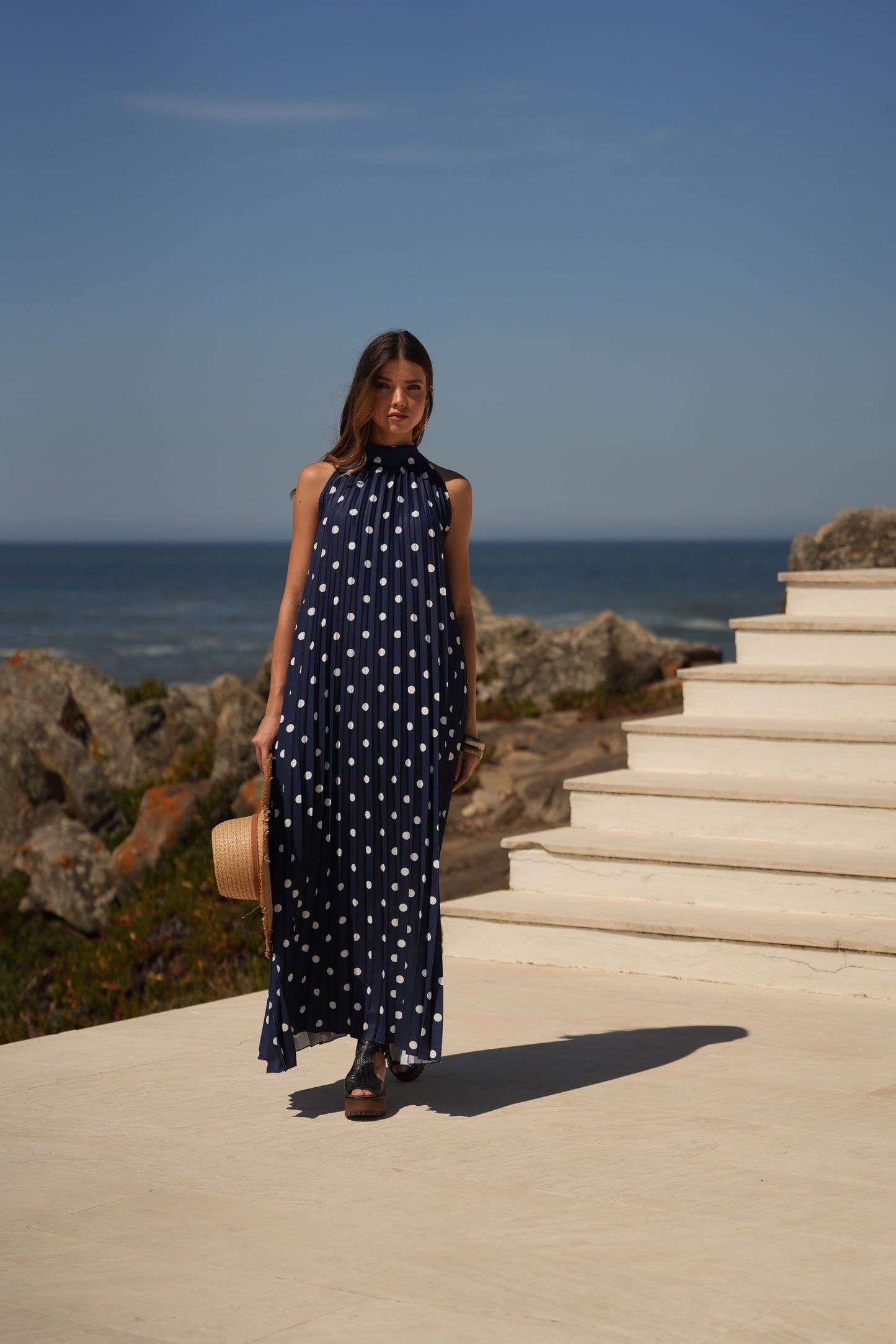 Vestido plisado estampado de lunares