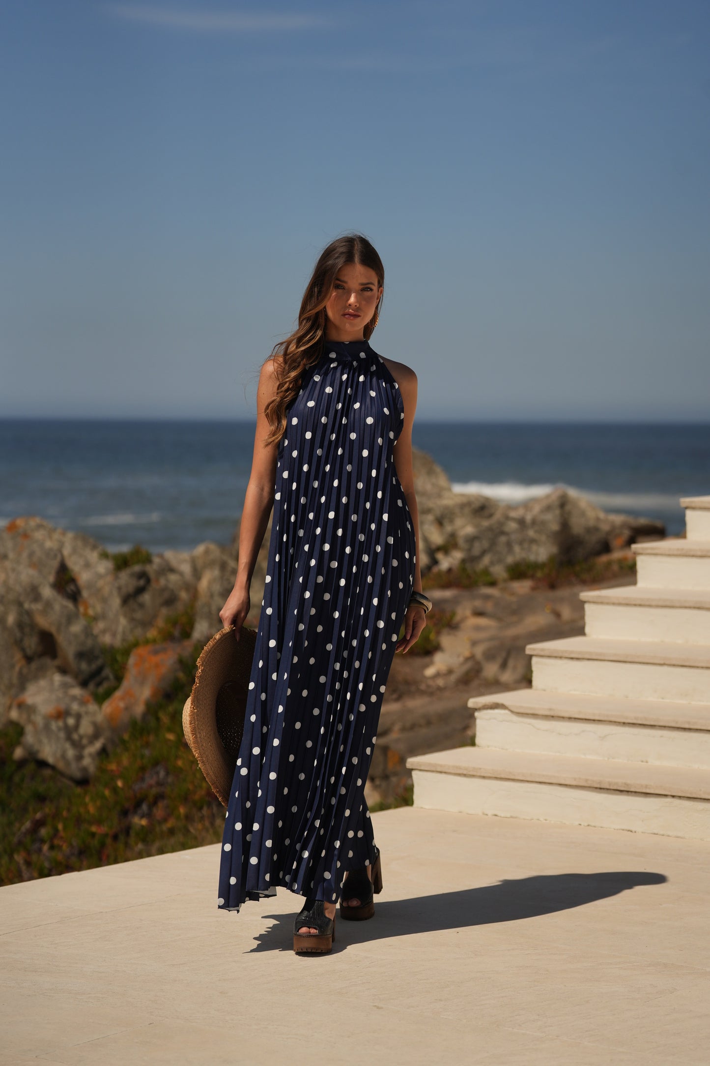 Vestido plisado estampado de lunares