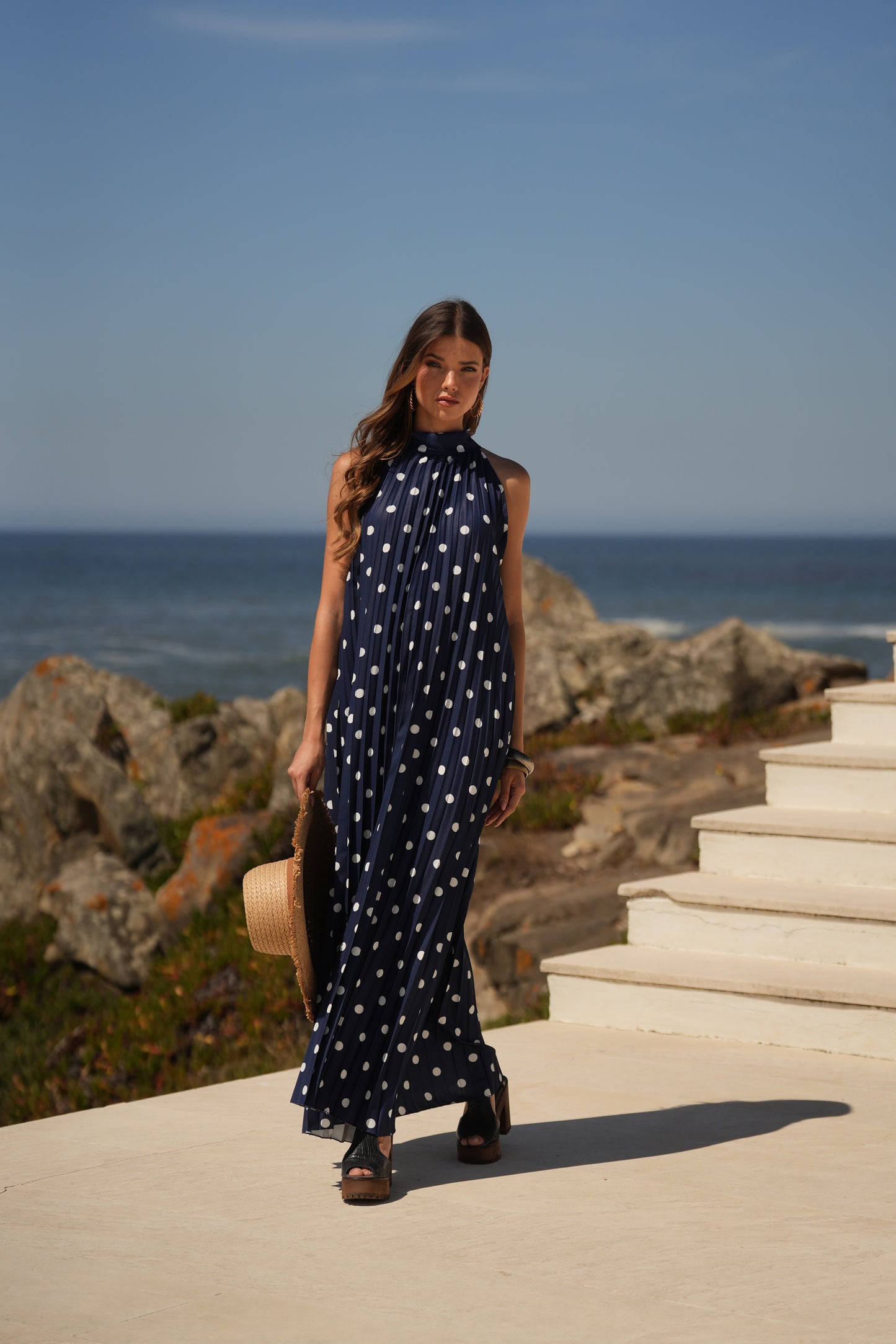 Vestido plisado estampado de lunares