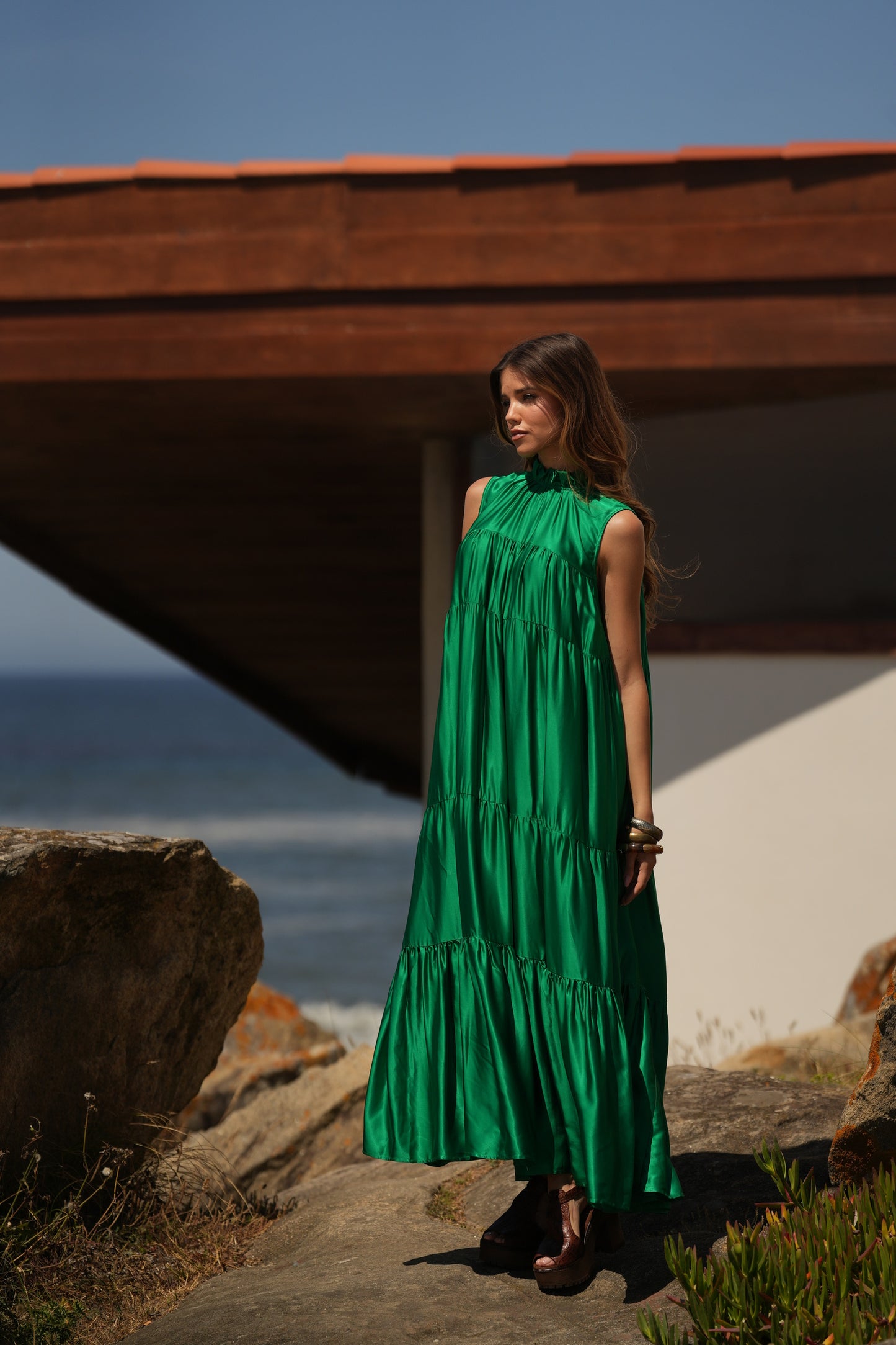 Vestido comprido em seda verde