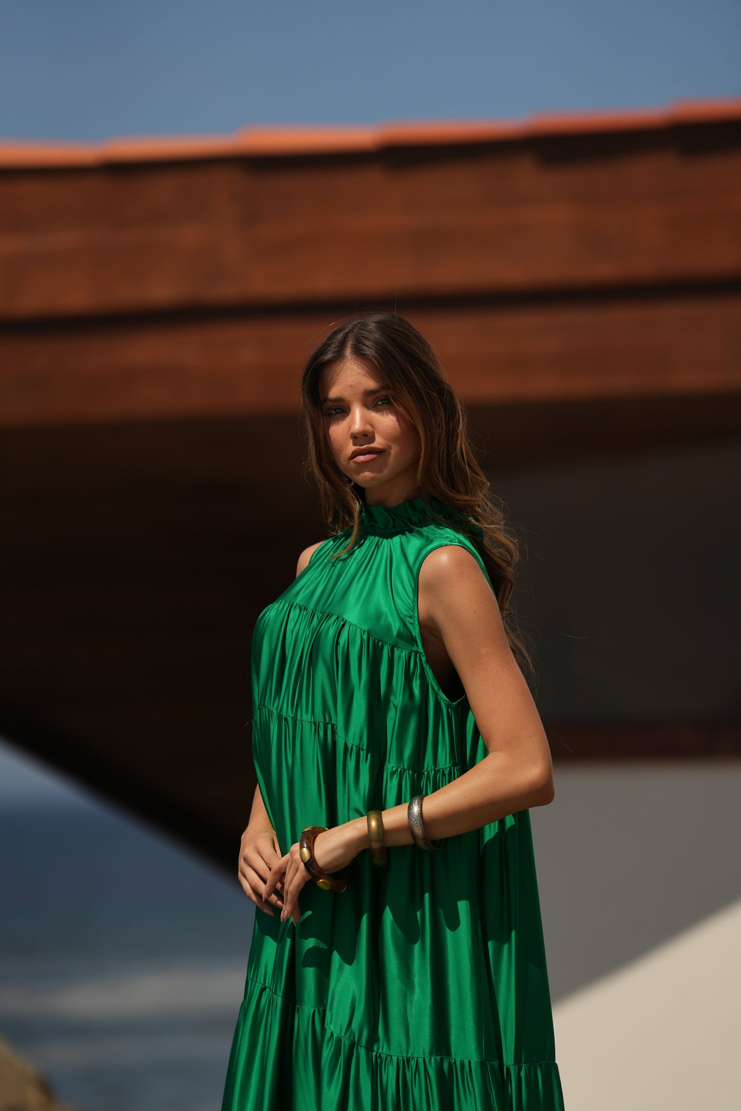 Vestido comprido em seda verde