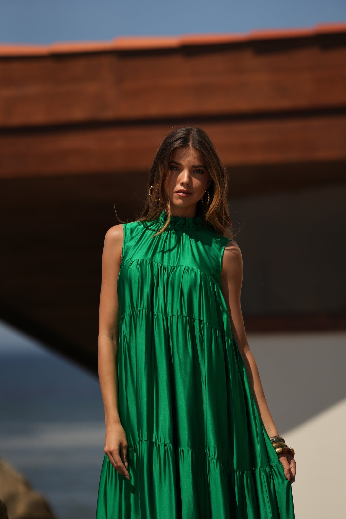 Vestido comprido em seda verde