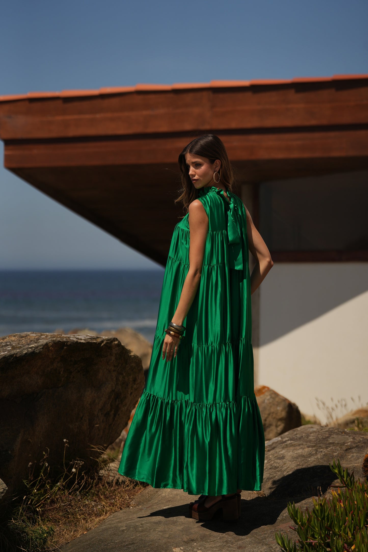 Vestido comprido em seda verde