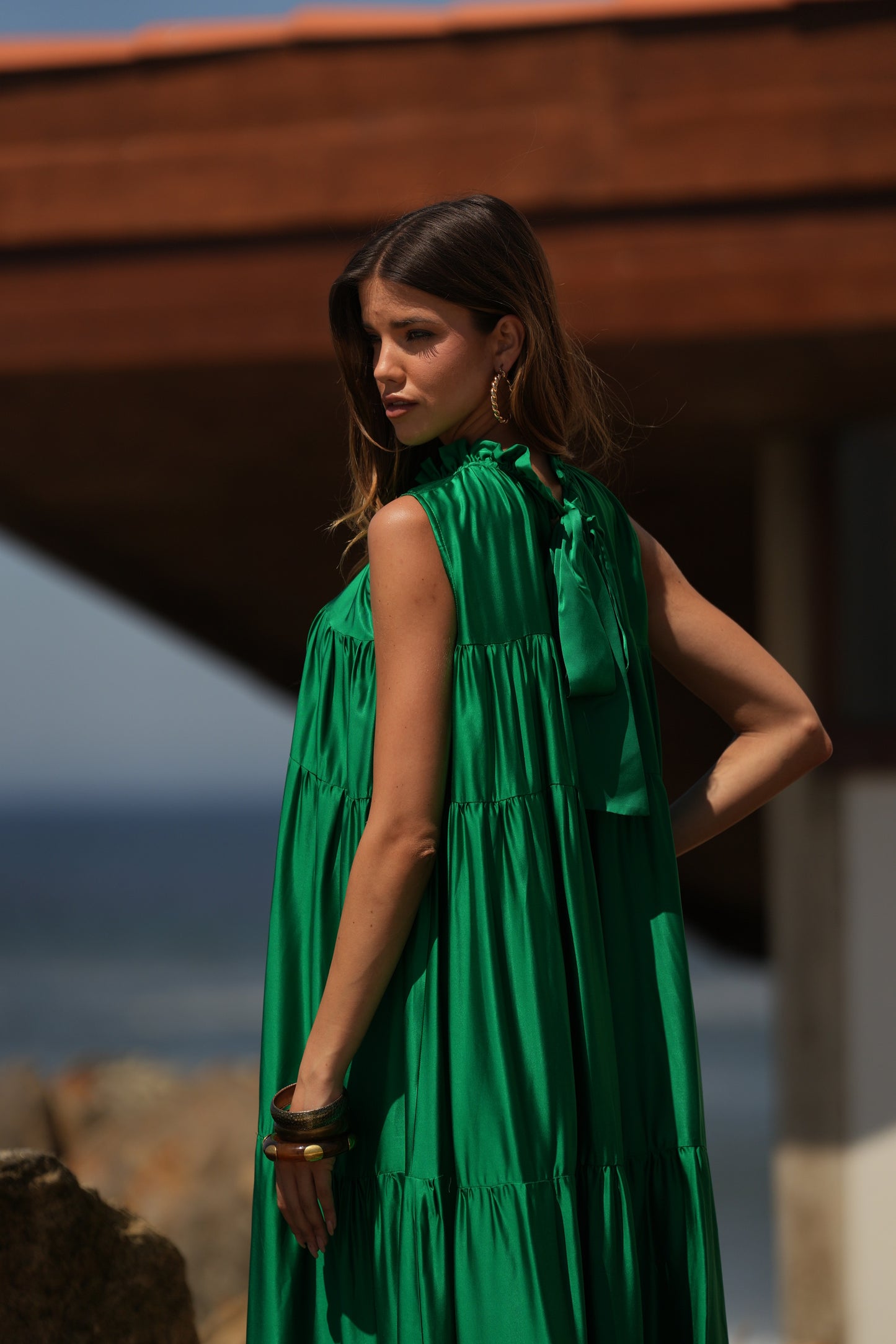 Vestido comprido em seda verde